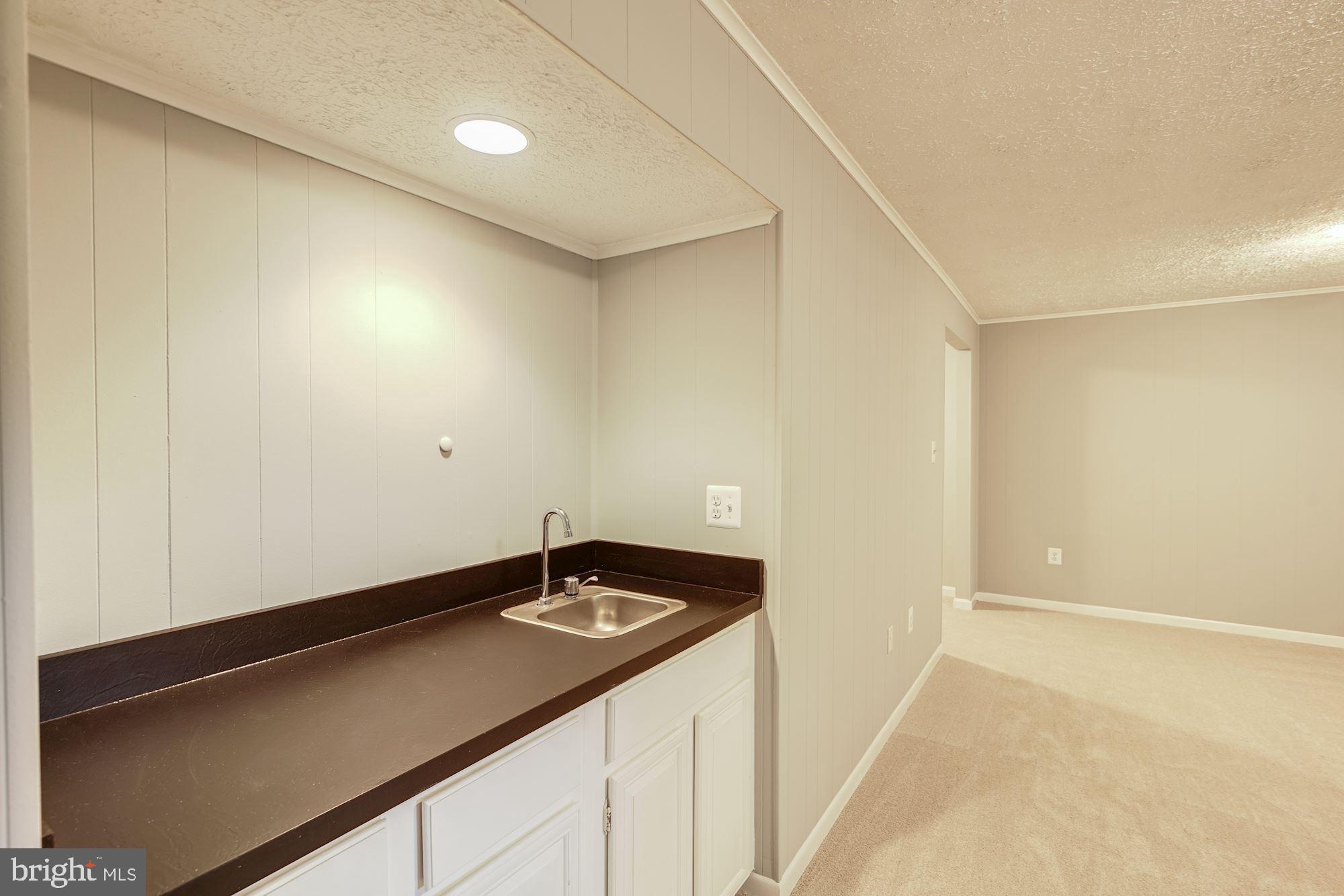 COUNTRY CREEK - Residential