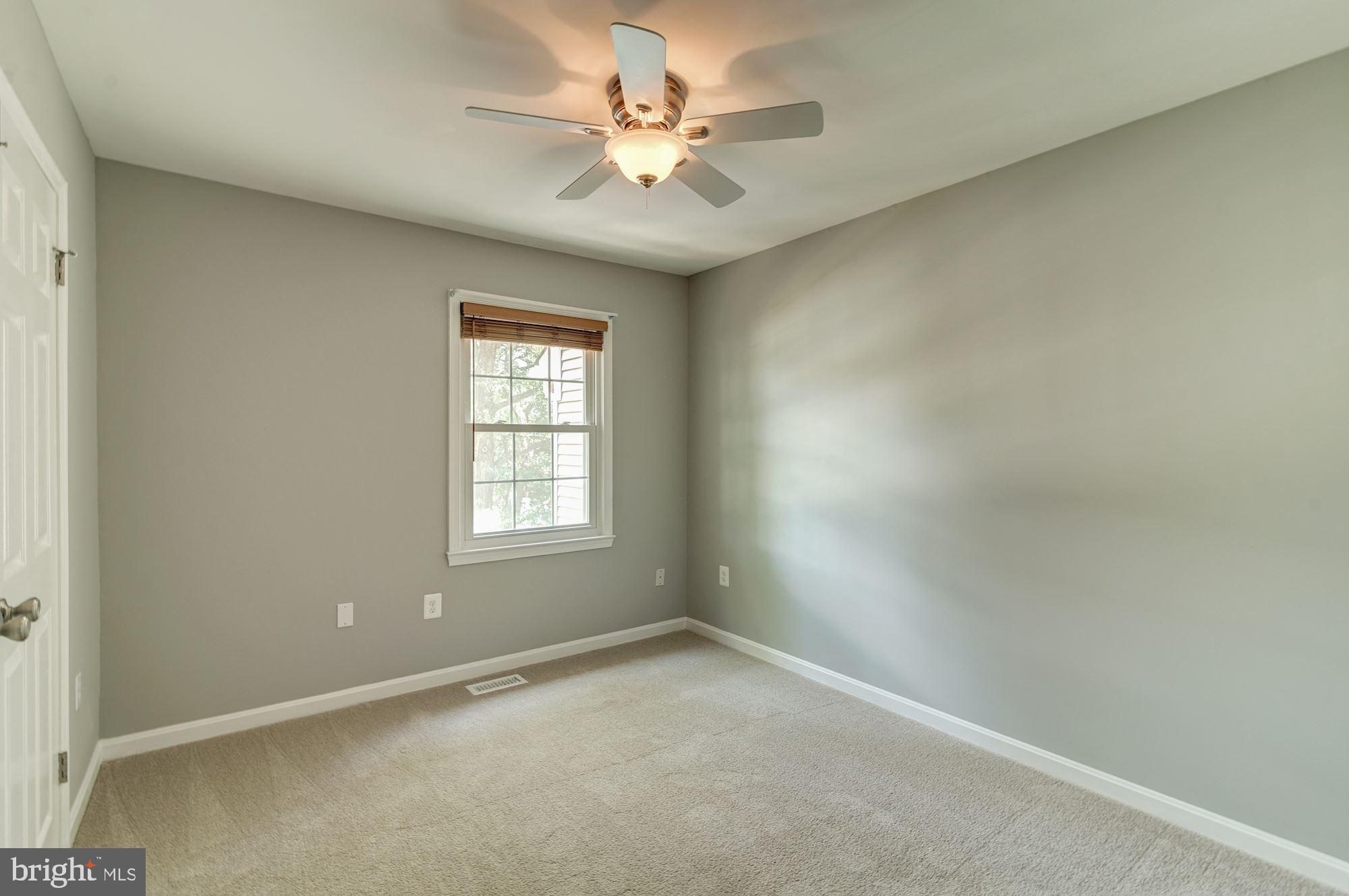 COUNTRY CREEK - Residential