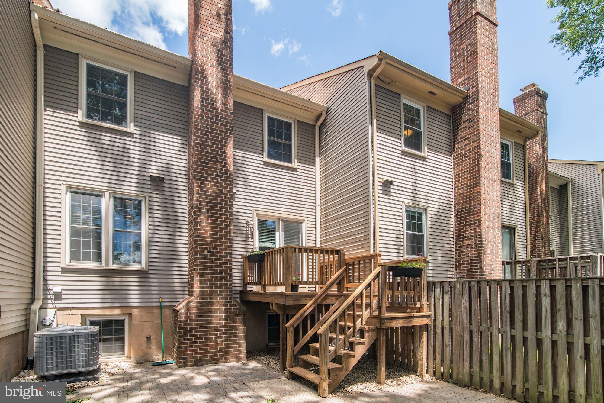 COUNTRY CREEK - Residential