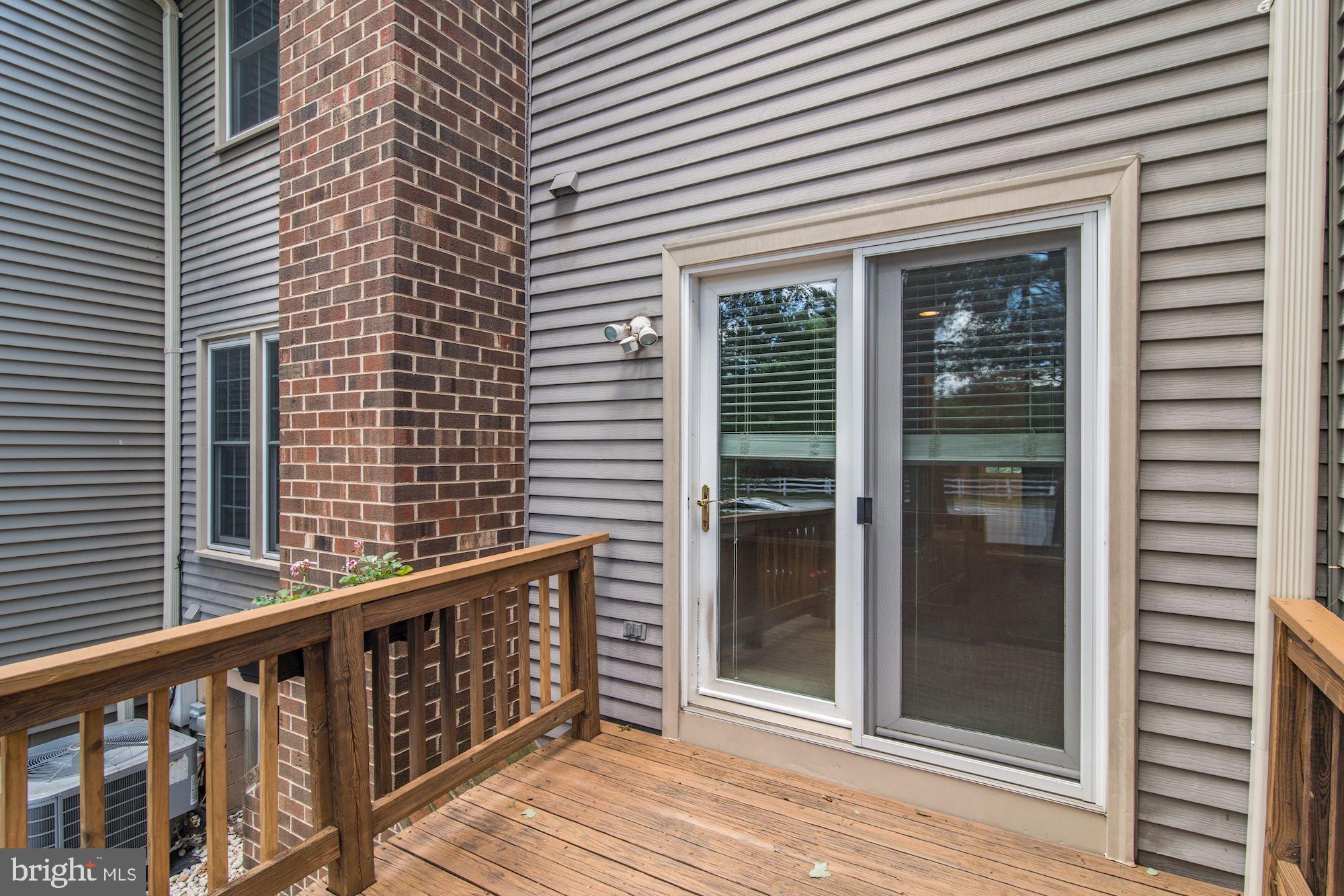 COUNTRY CREEK - Residential