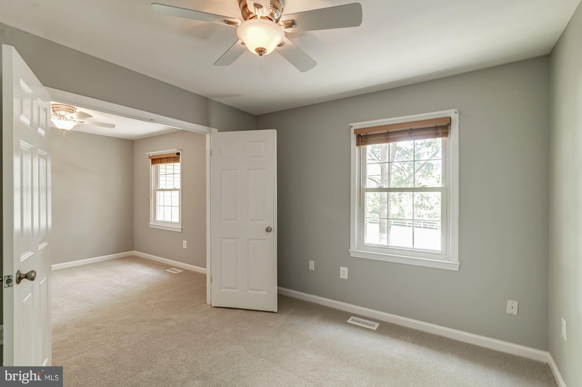 COUNTRY CREEK - Residential