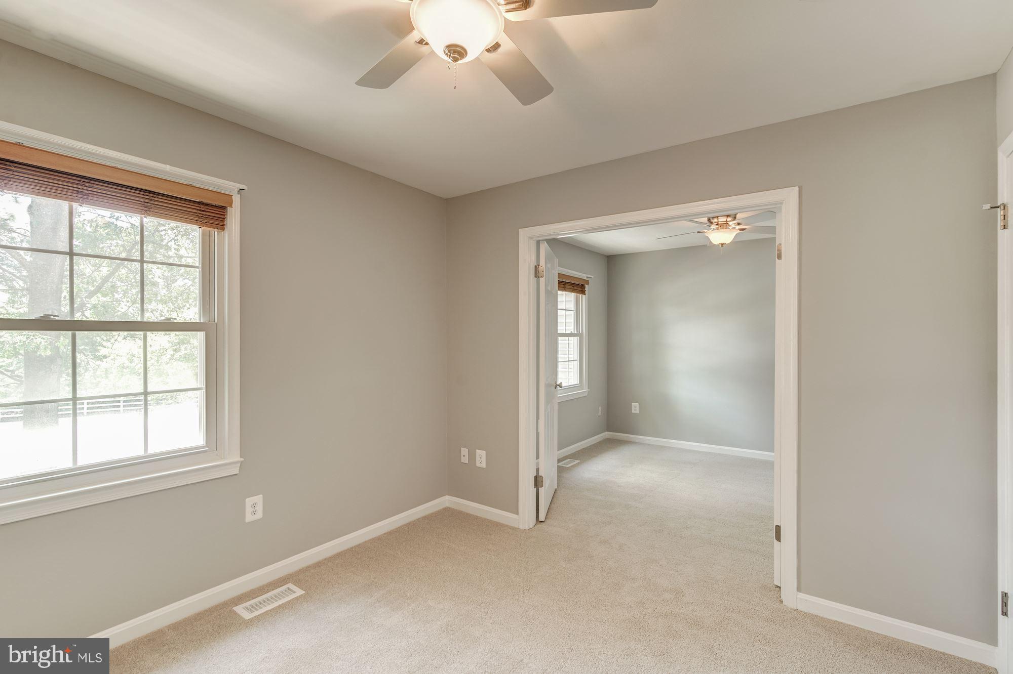 COUNTRY CREEK - Residential