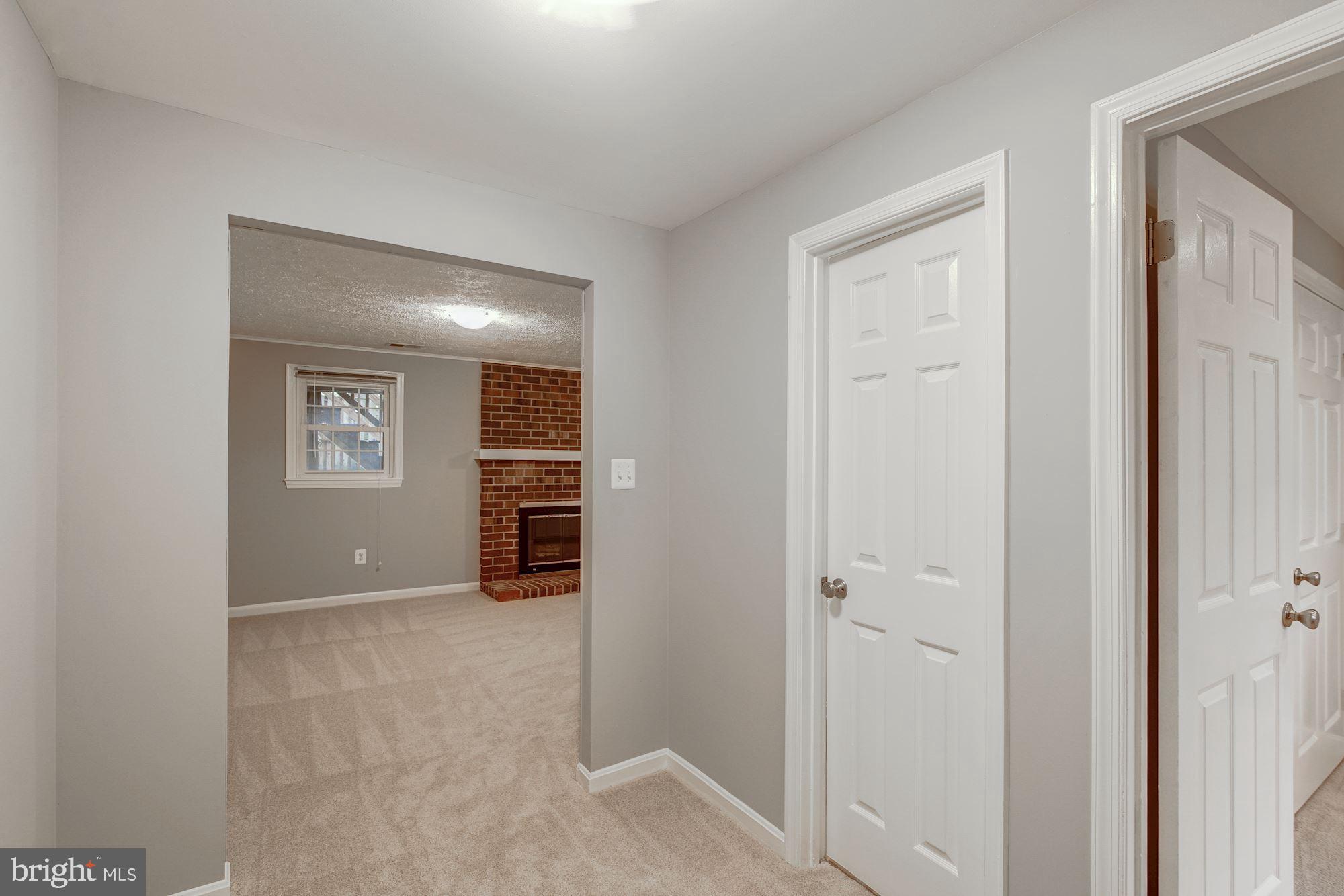 COUNTRY CREEK - Residential