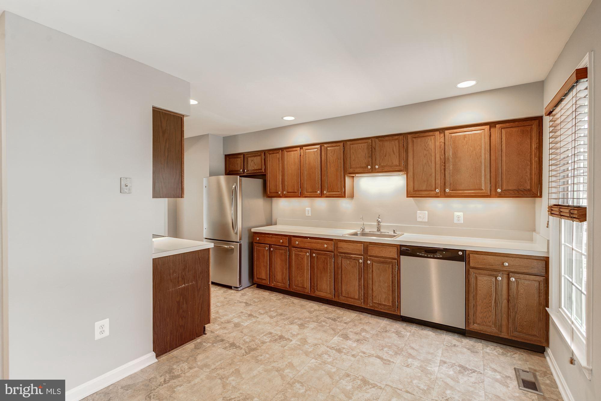 COUNTRY CREEK - Residential