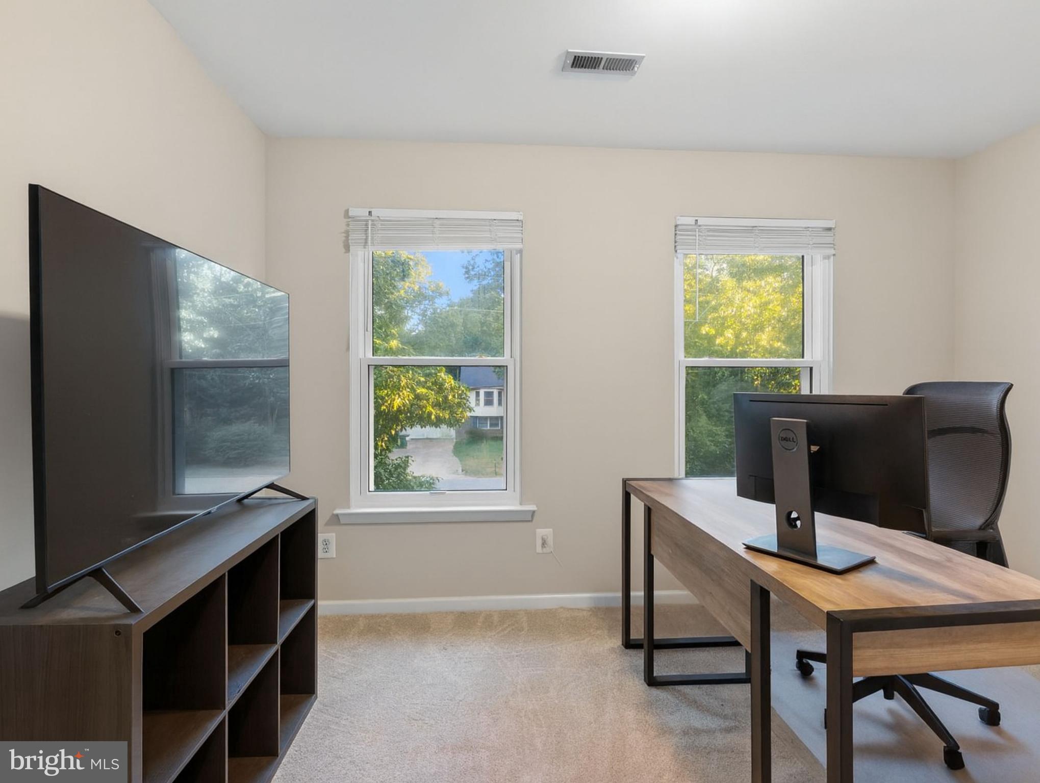 LAKE WILDERNESS - Residential