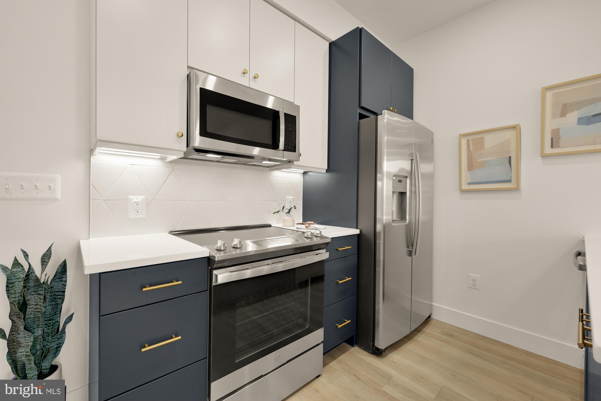 2310 4TH STREET NE 22
