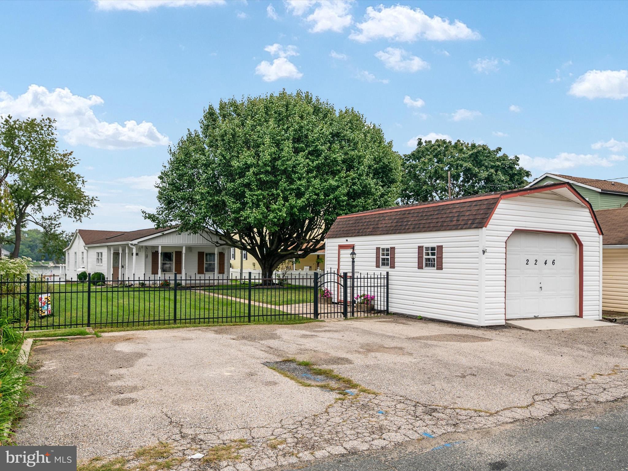 MIDDLEBOROUGH - Residential