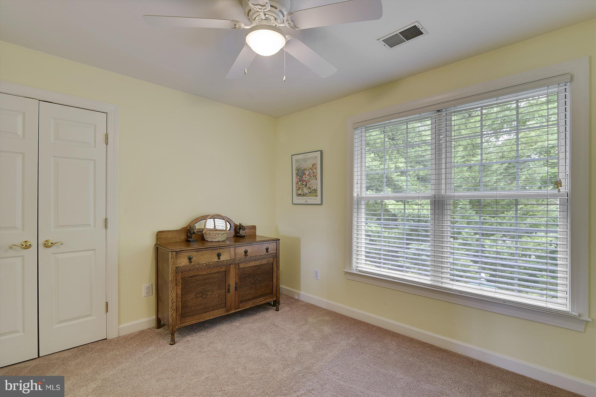 POTOMAC LAKES - Residential