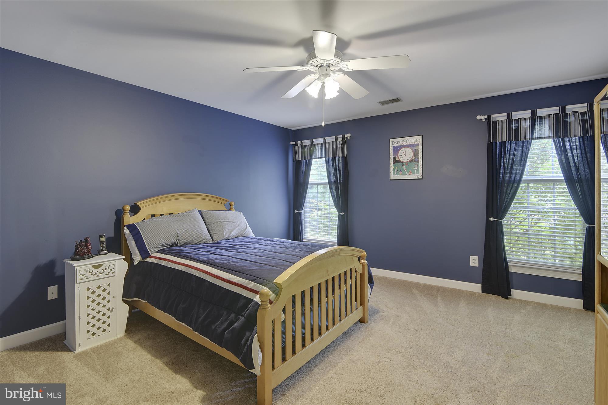 POTOMAC LAKES - Residential