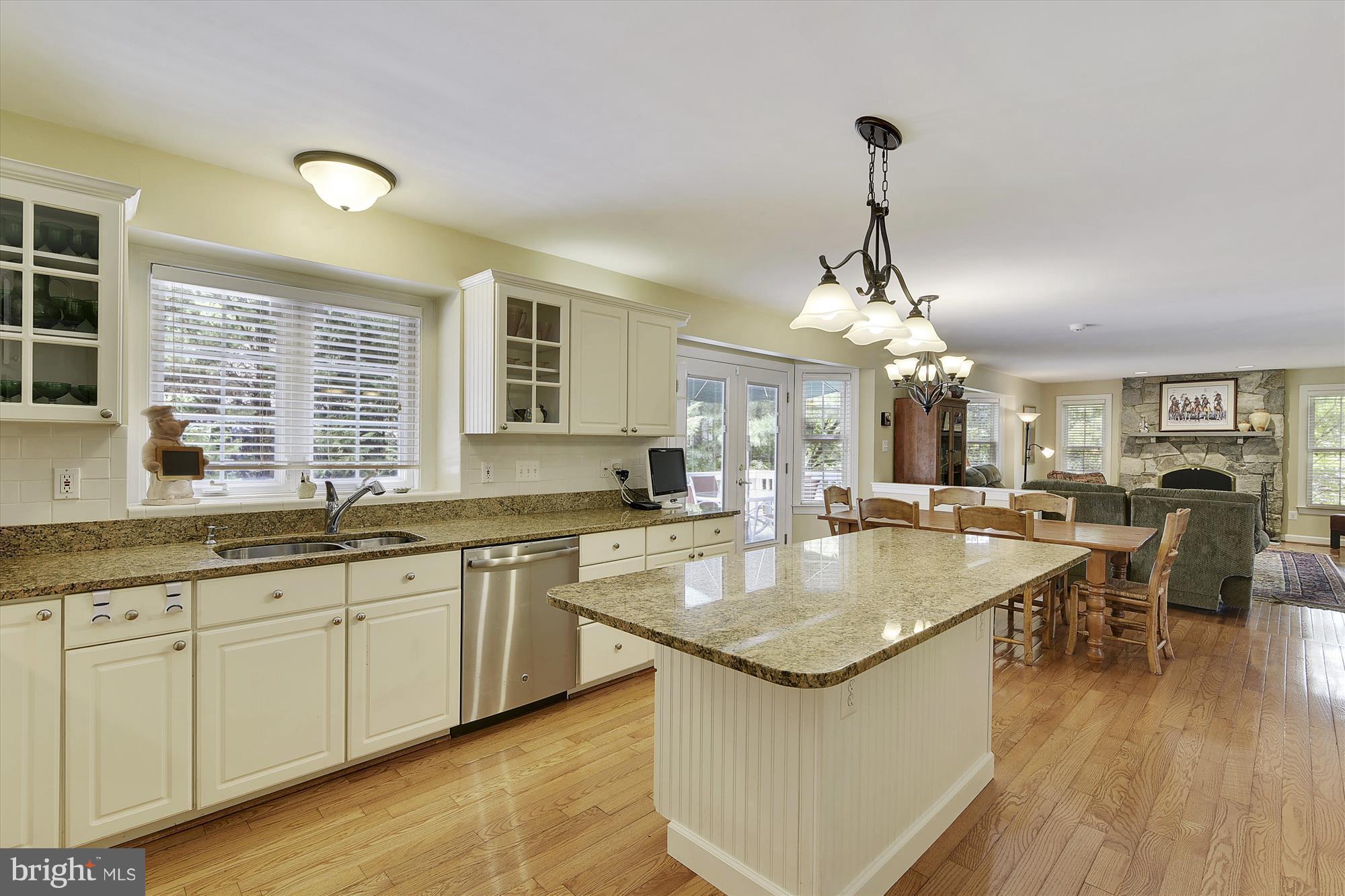 POTOMAC LAKES - Residential