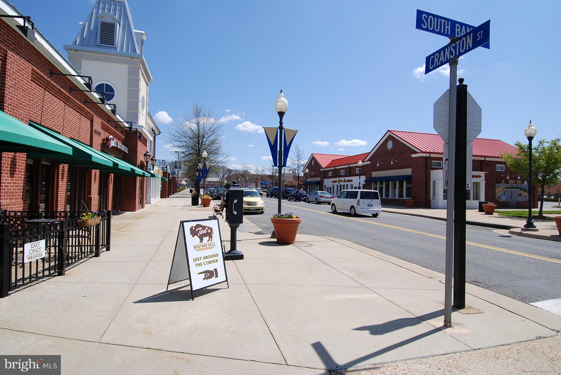 POTOMAC LAKES - Residential