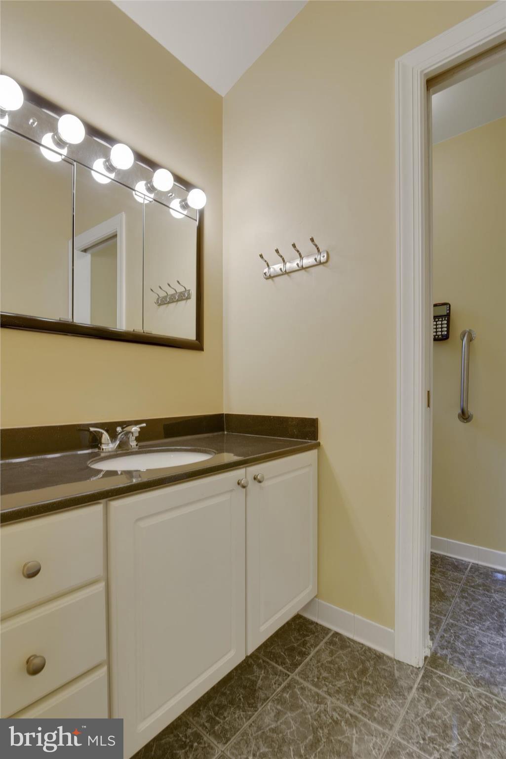 POTOMAC LAKES - Residential