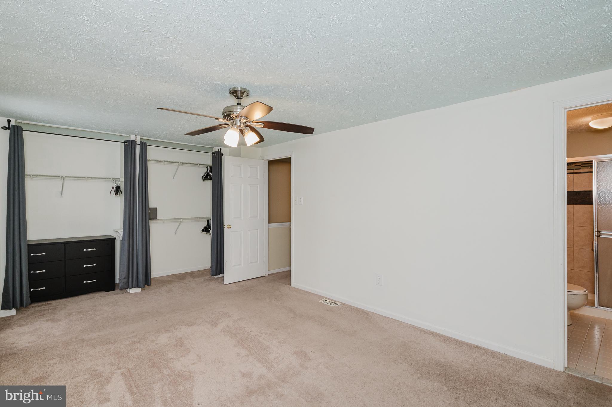 VILLAGE AT THOMAS RUN - Residential