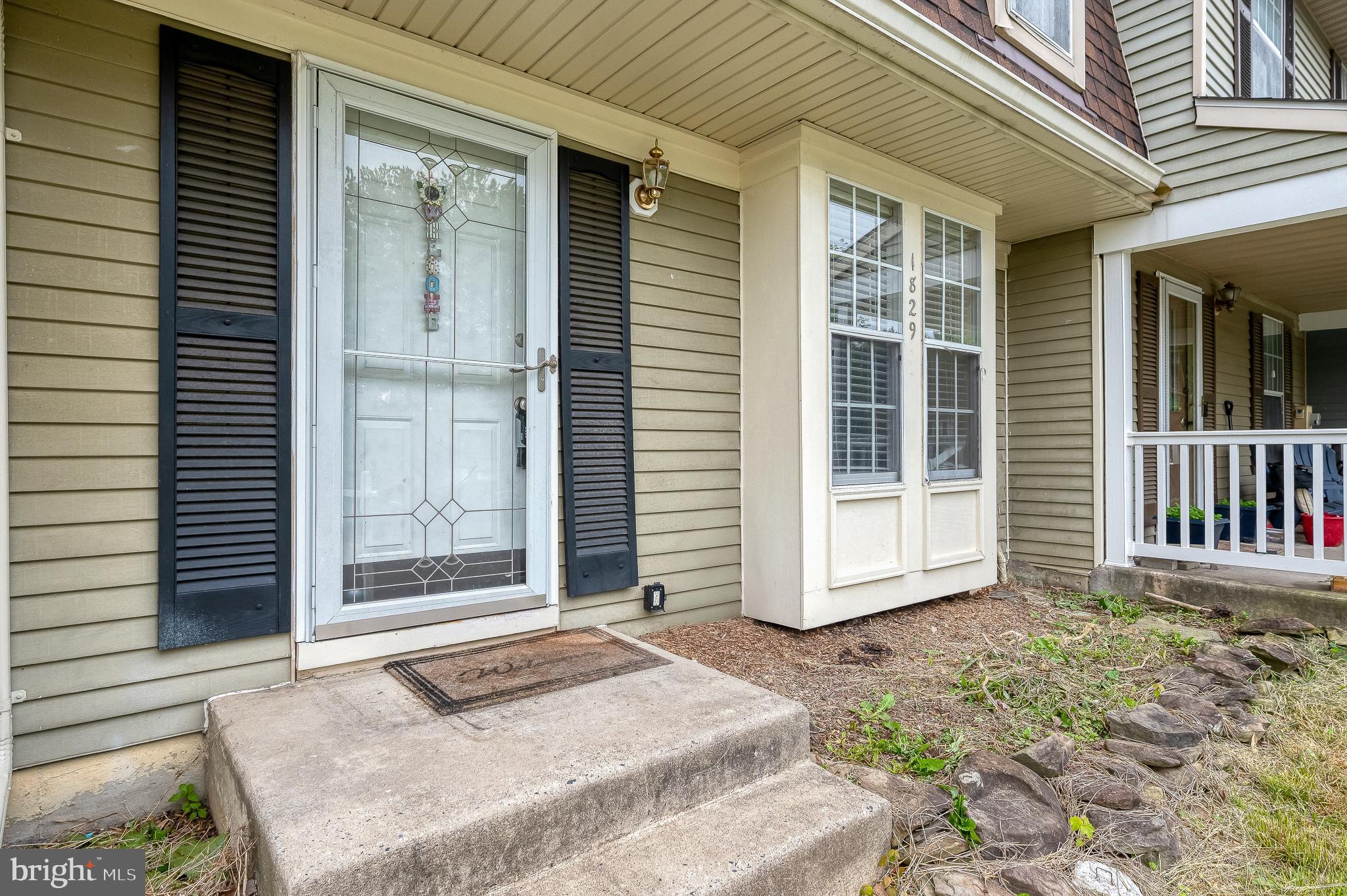 VILLAGE AT THOMAS RUN - Residential