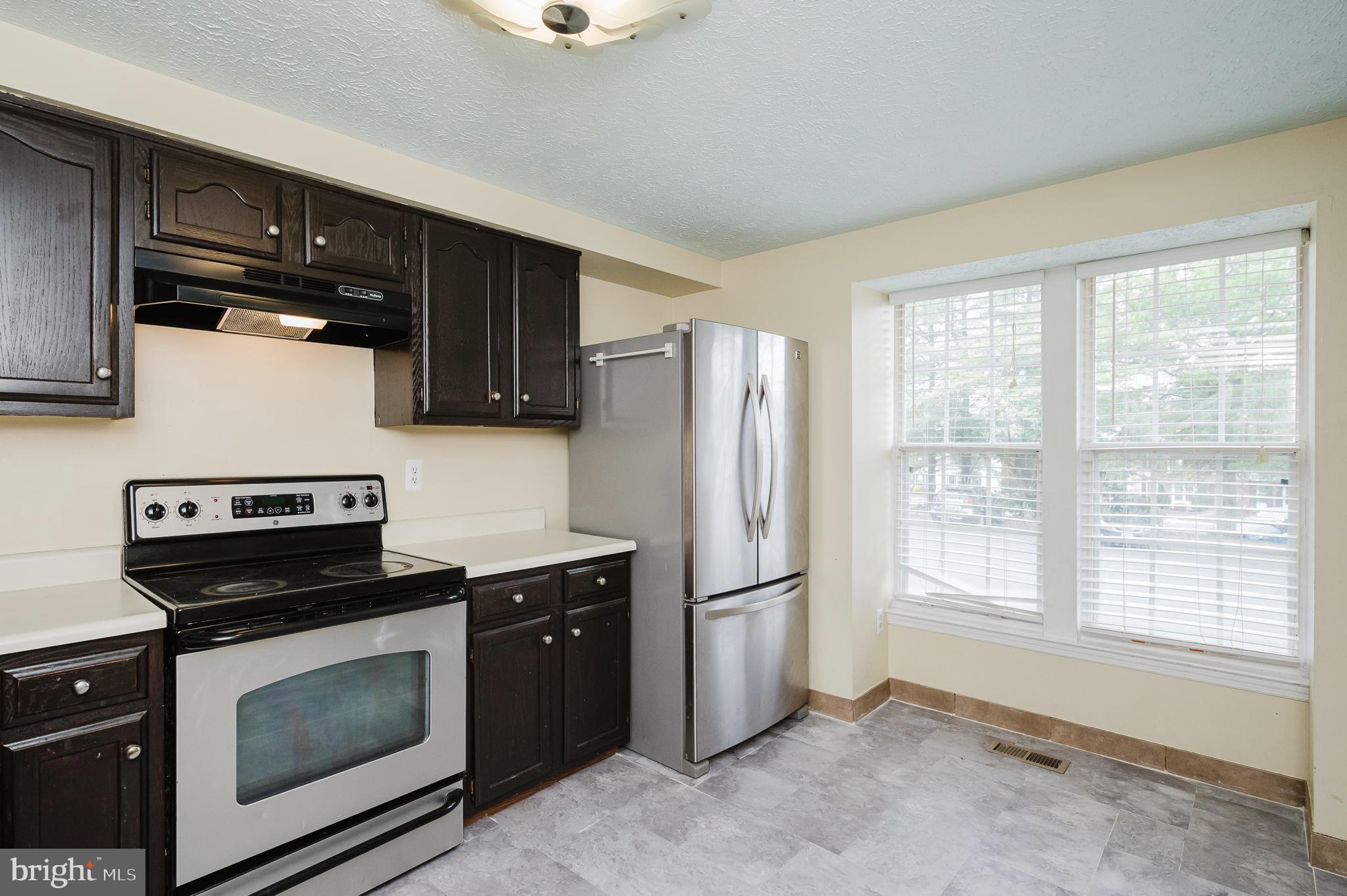 VILLAGE AT THOMAS RUN - Residential