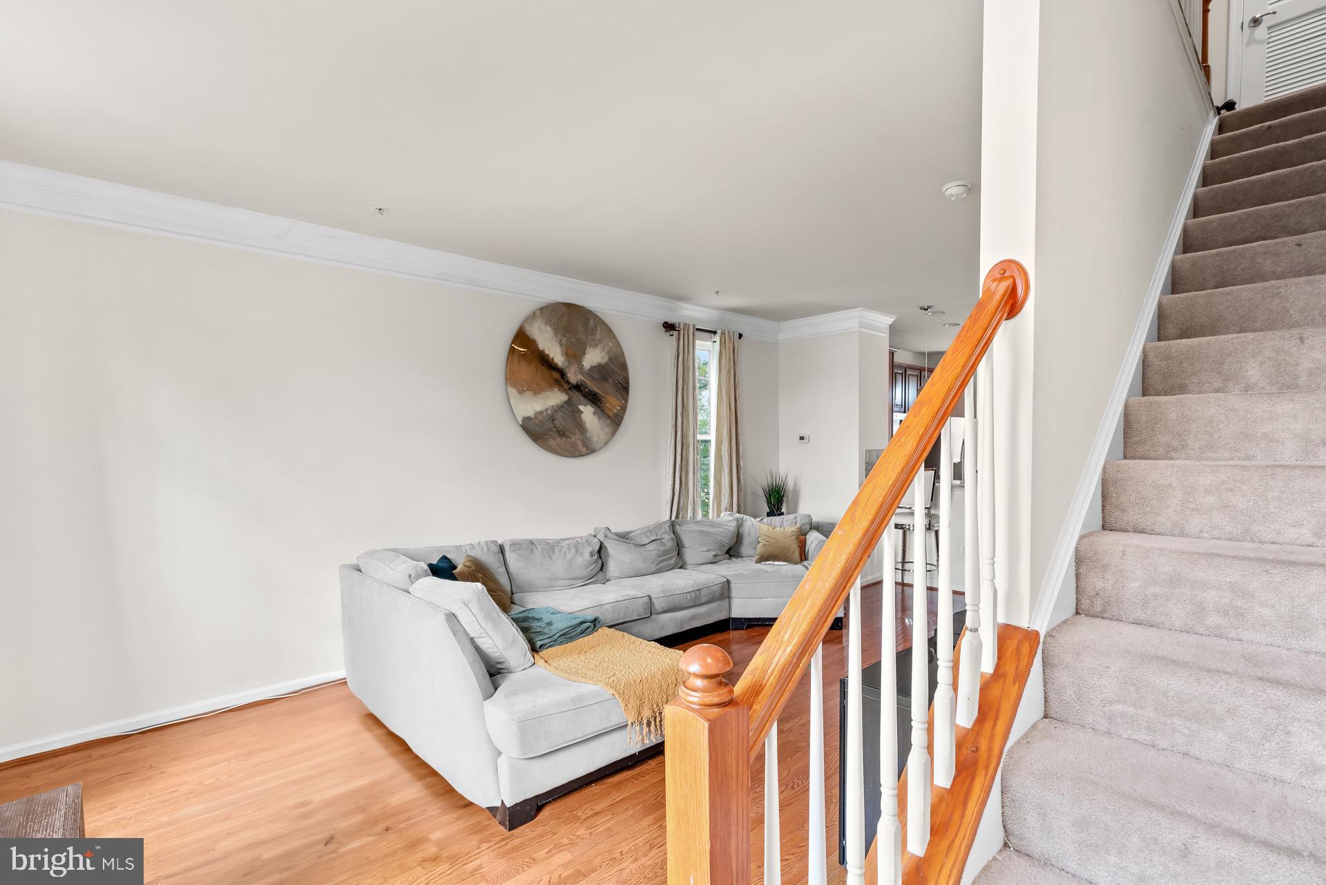 HOWARD SQUARE - Residential