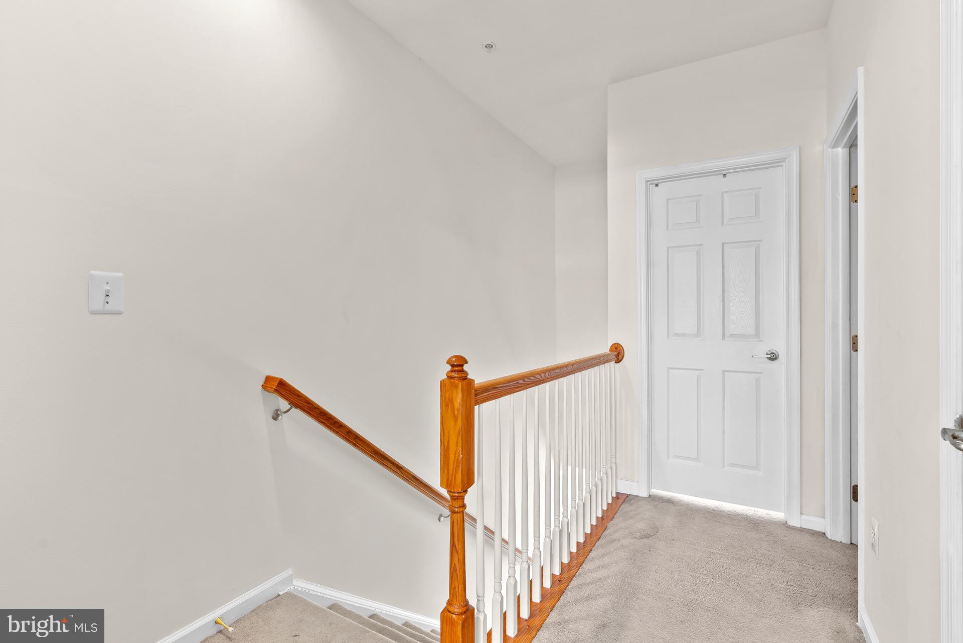 HOWARD SQUARE - Residential