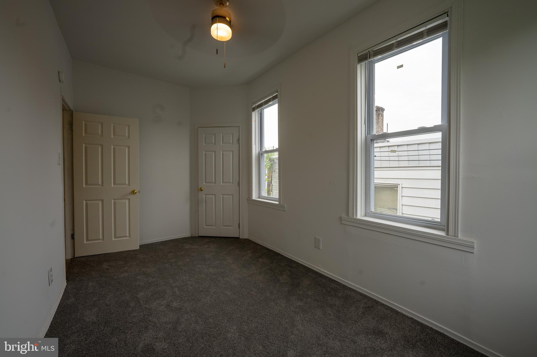 PARKSIDE - Residential Lease