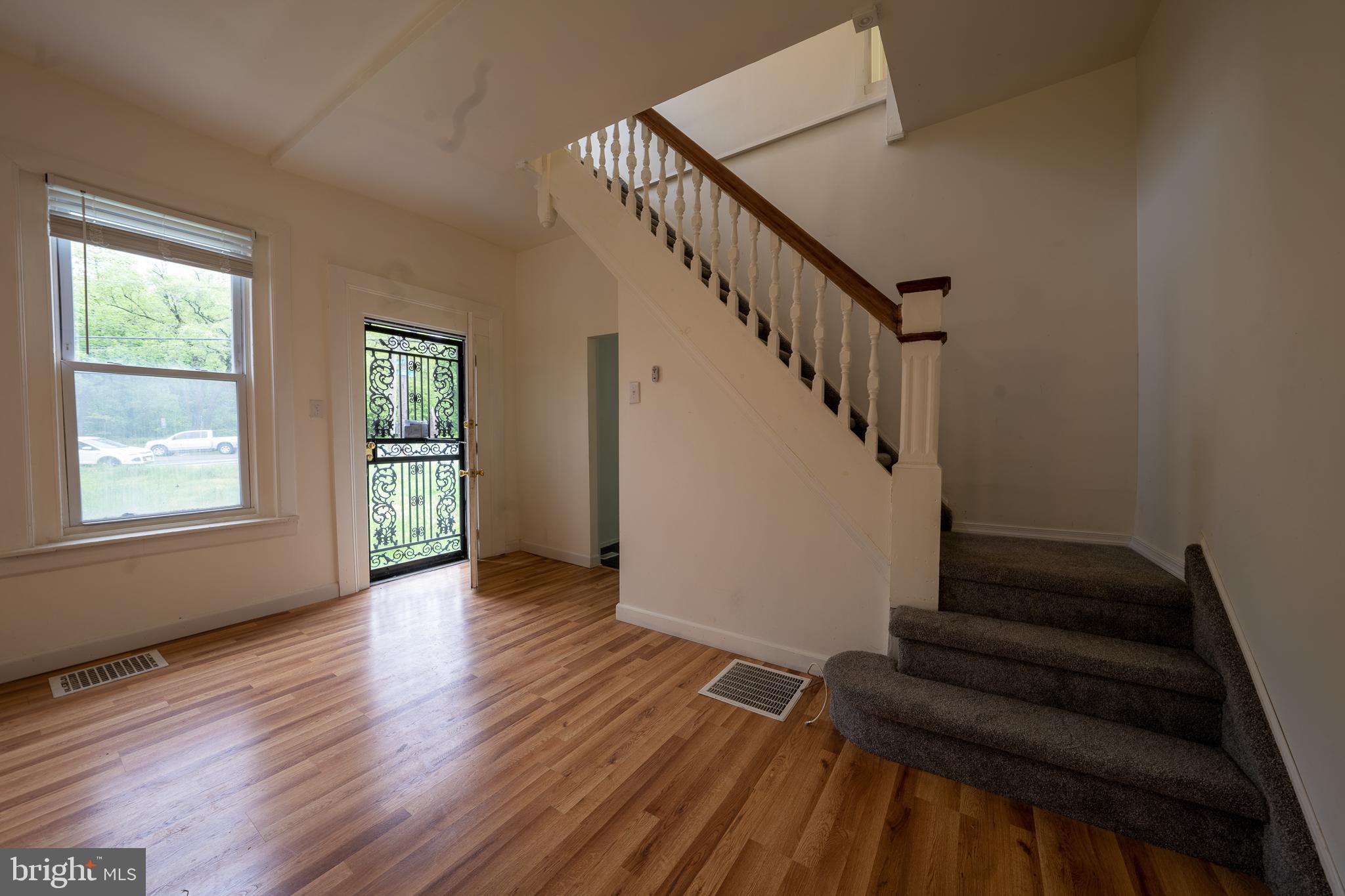 PARKSIDE - Residential Lease