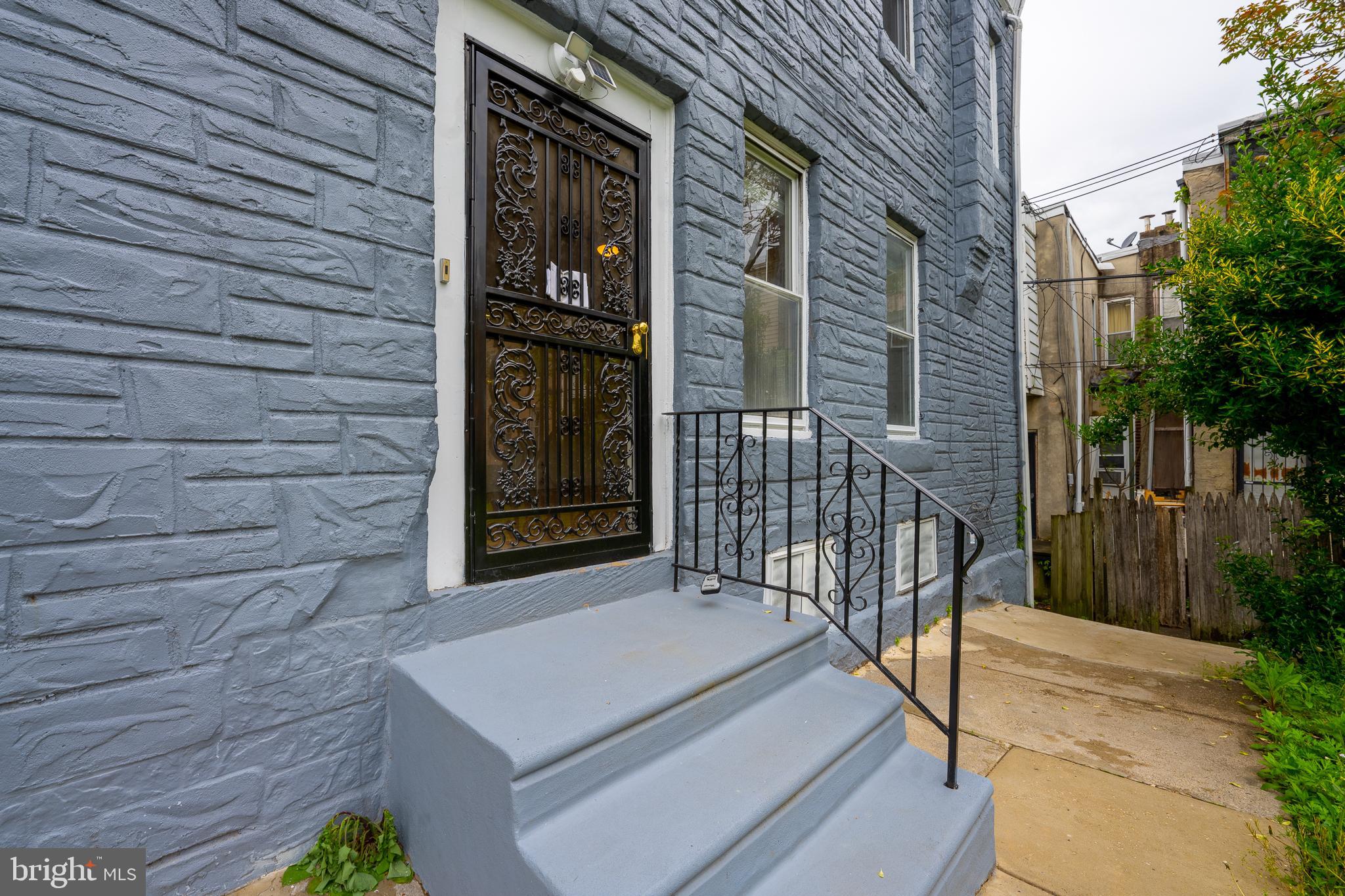 PARKSIDE - Residential Lease