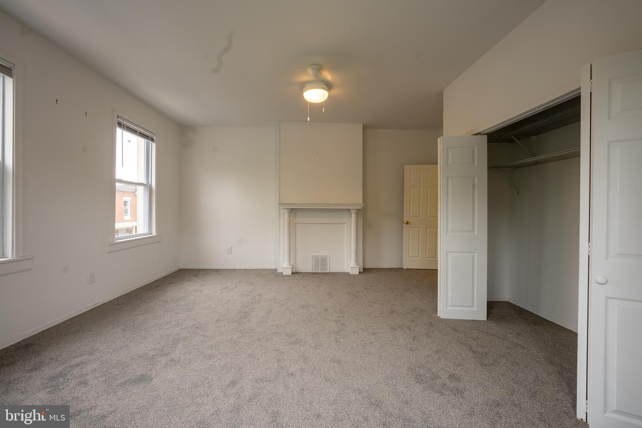 PARKSIDE - Residential Lease