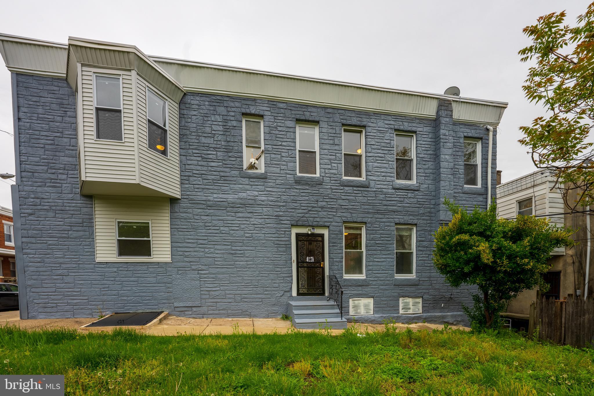 PARKSIDE - Residential Lease