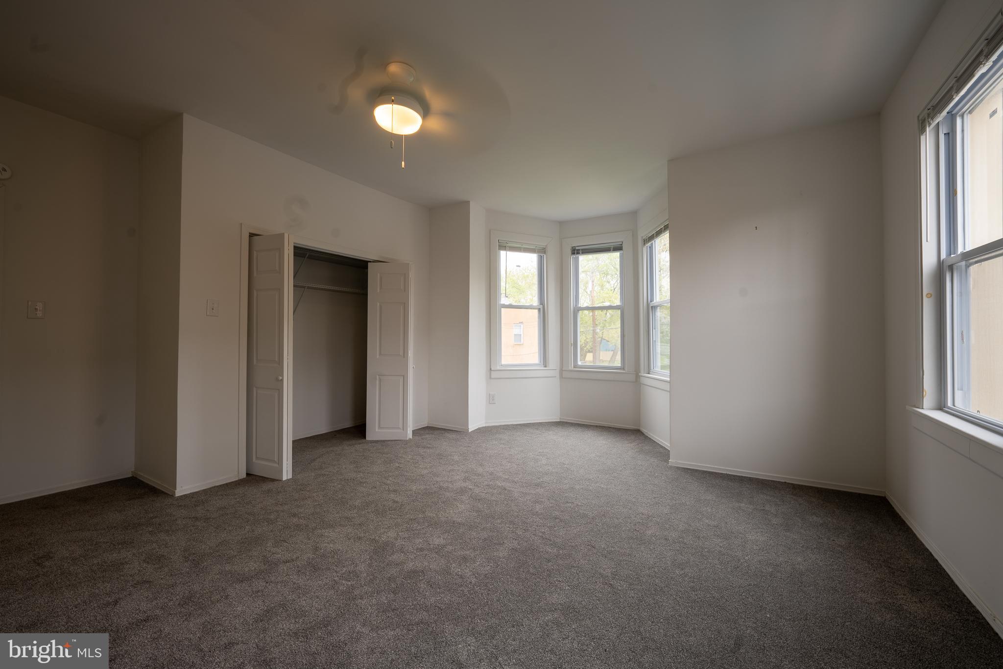 PARKSIDE - Residential Lease