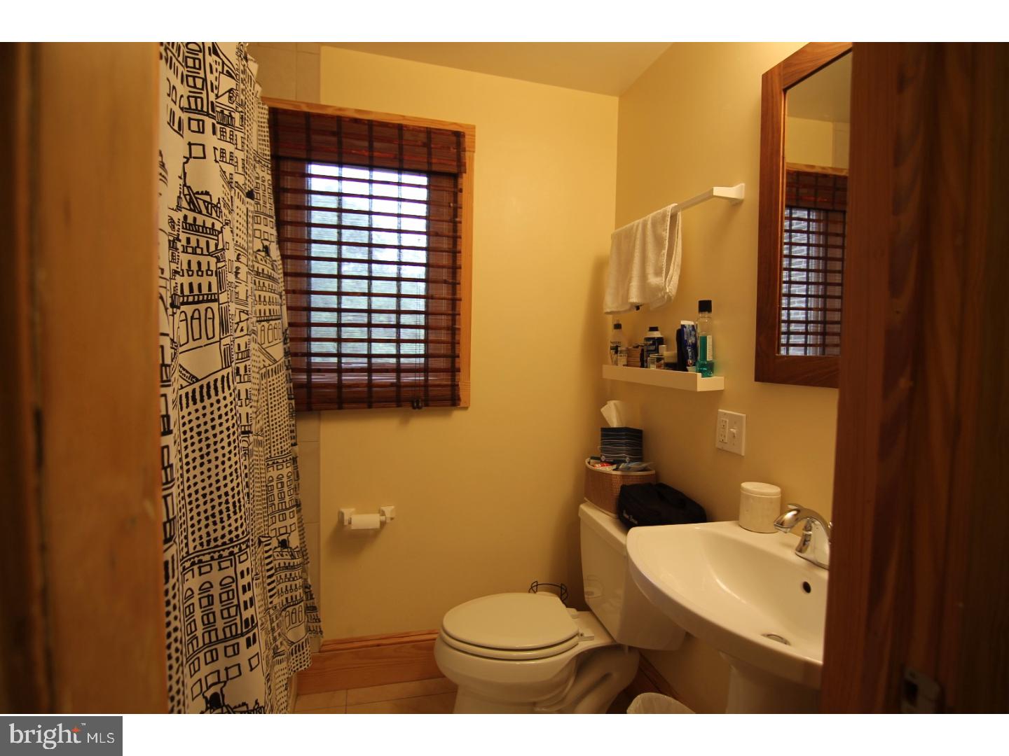 FISHTOWN - Residential Lease