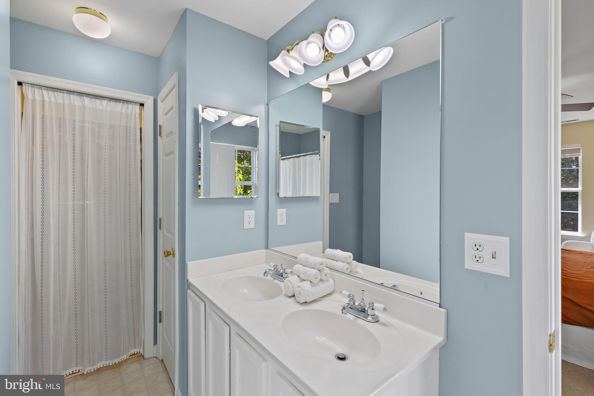 SABRINA PARK - Residential