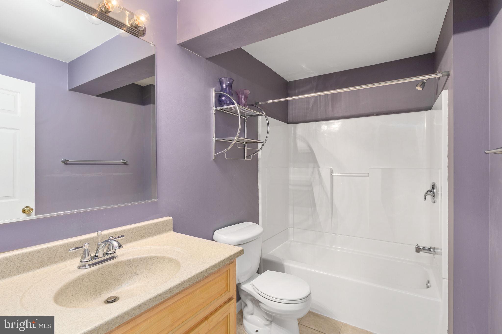 STRATFORD PLACE - Residential