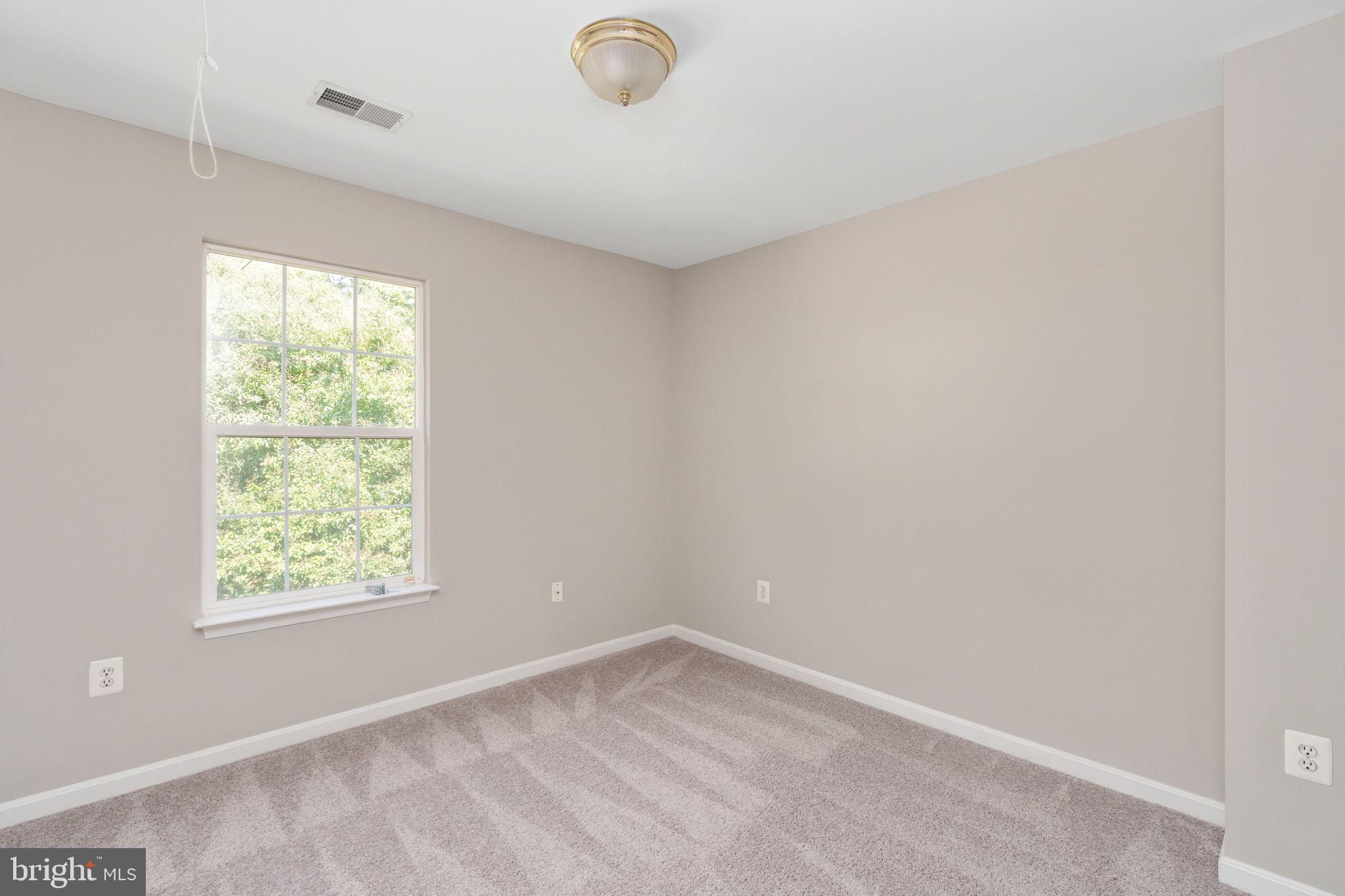 STRATFORD PLACE - Residential