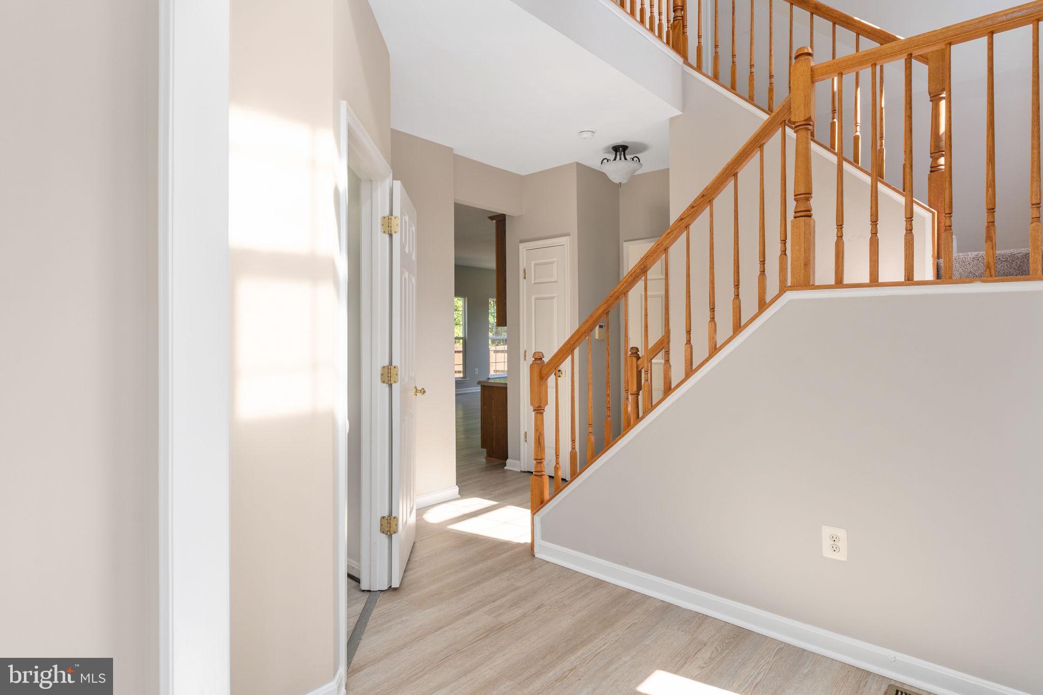 STRATFORD PLACE - Residential