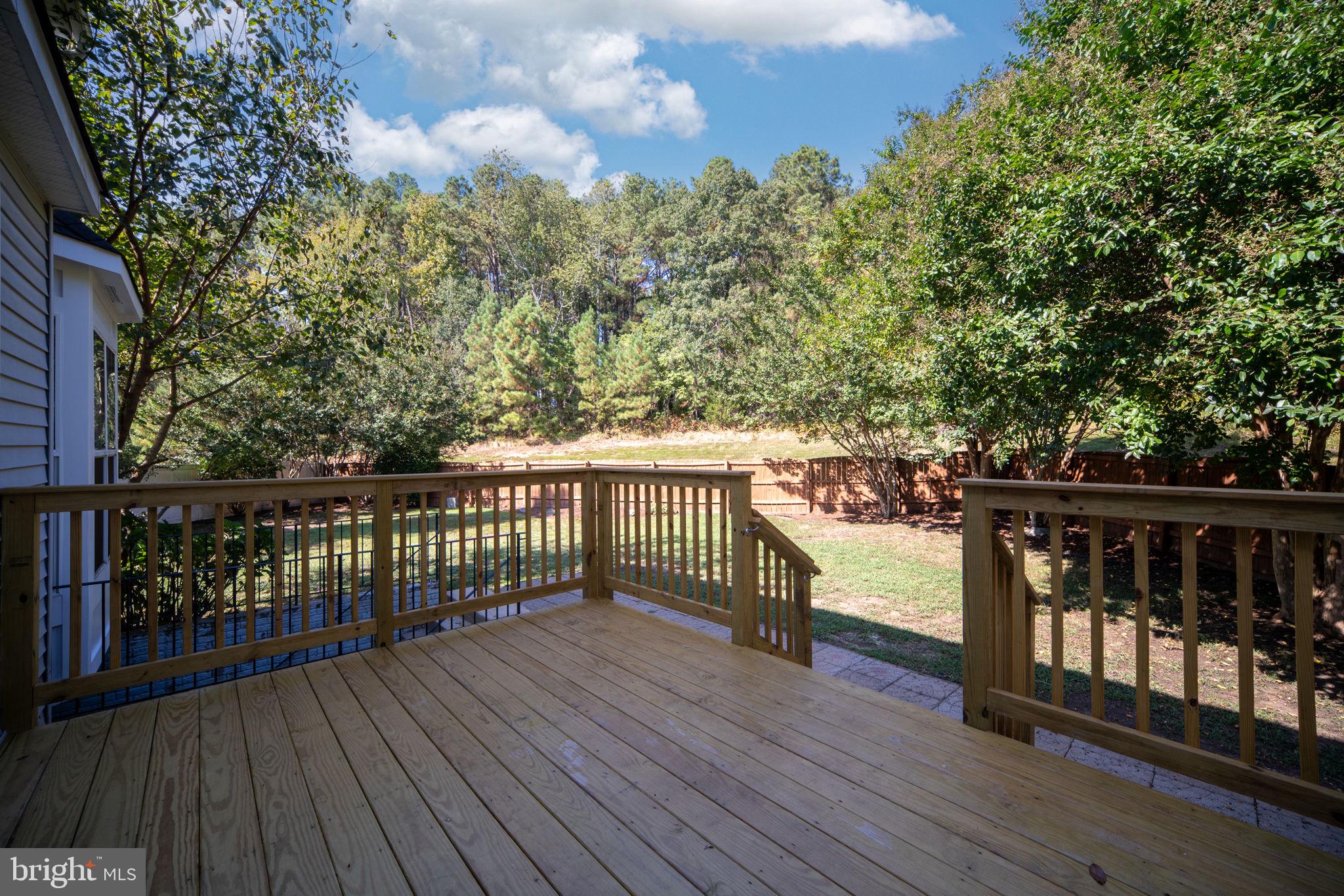 STRATFORD PLACE - Residential