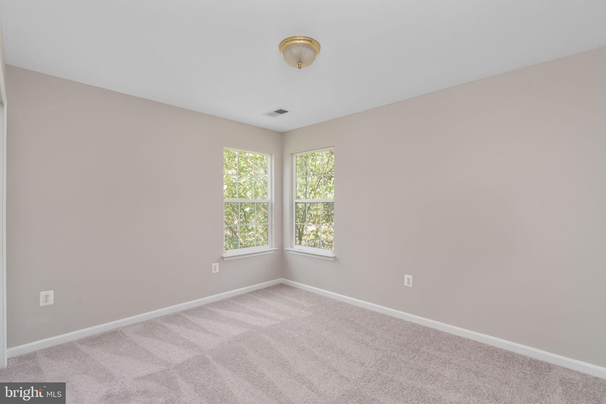 STRATFORD PLACE - Residential