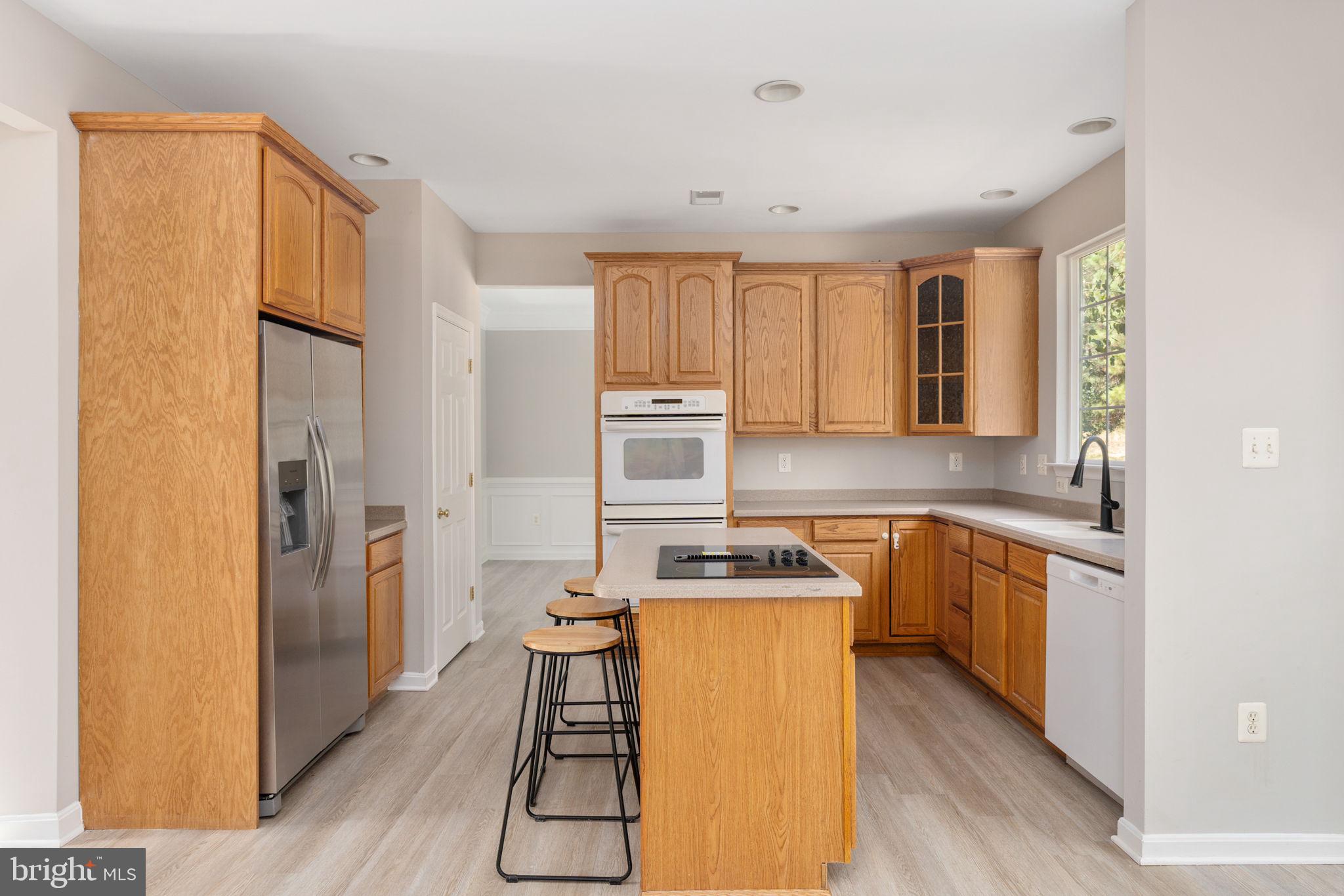 STRATFORD PLACE - Residential