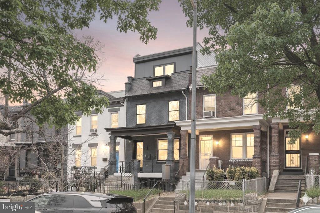 1218 5TH STREET NE A