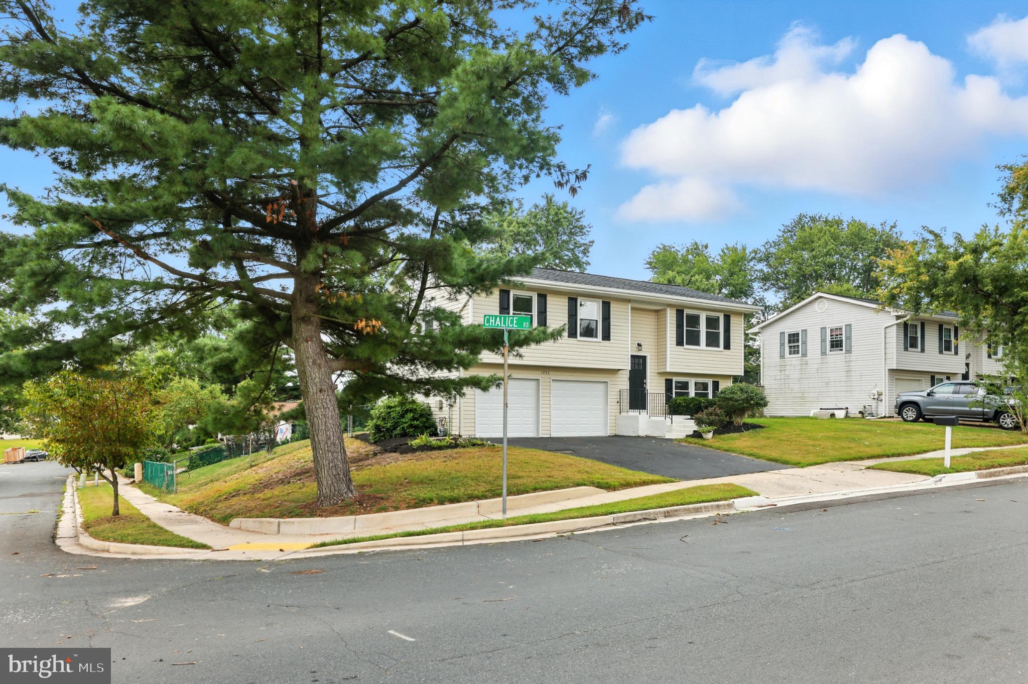 PROVINCES - Residential Lease