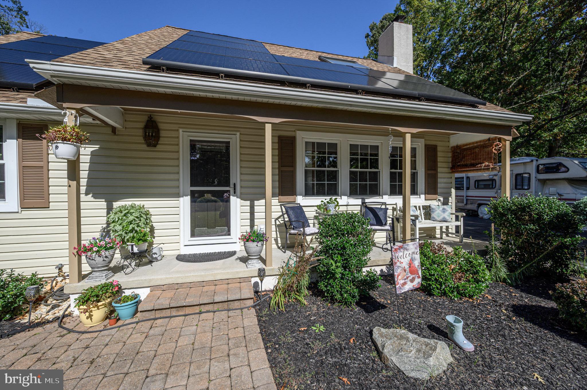 105 MEETINGHOUSE LANE
