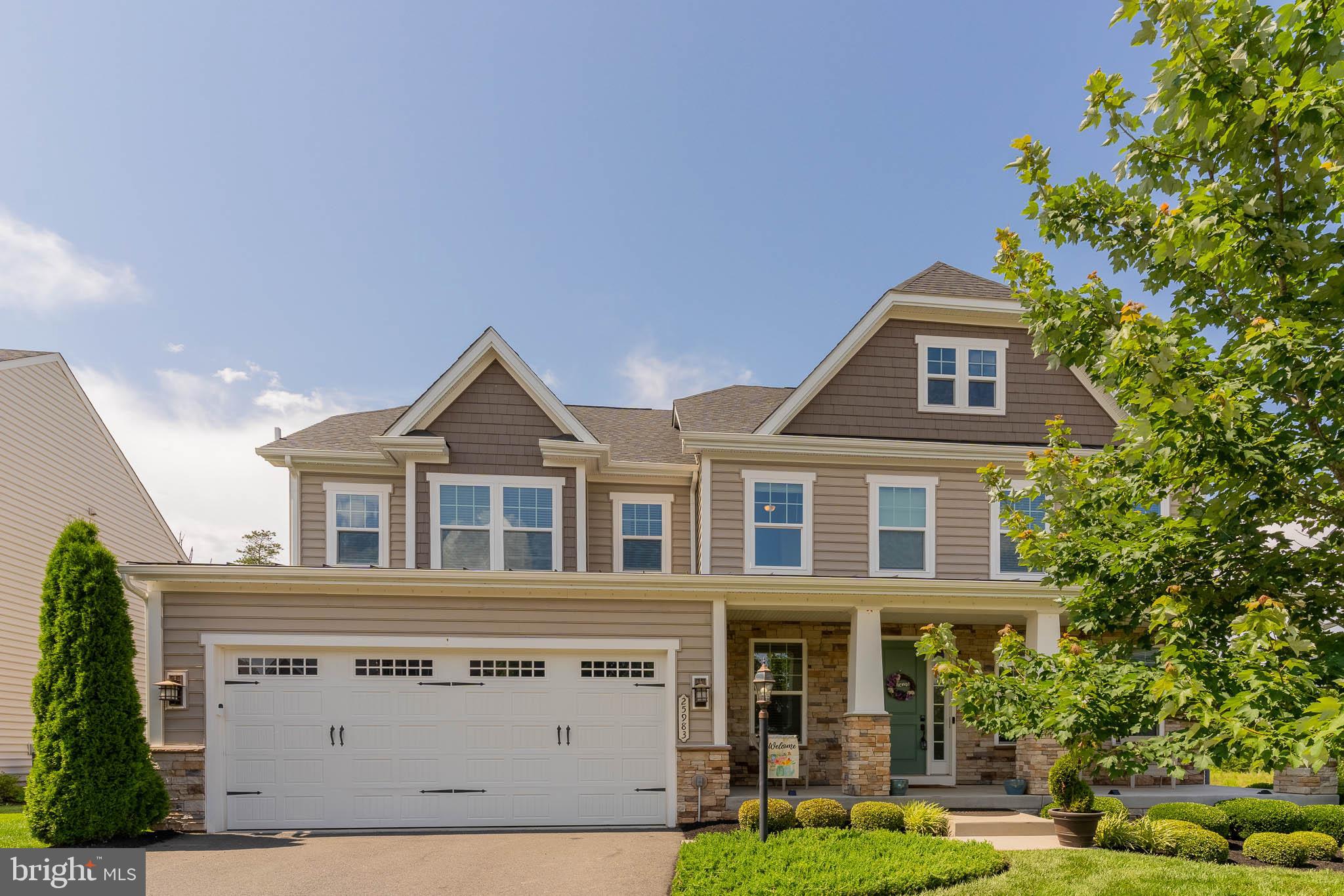 25983 LILAC OAKS PLACE