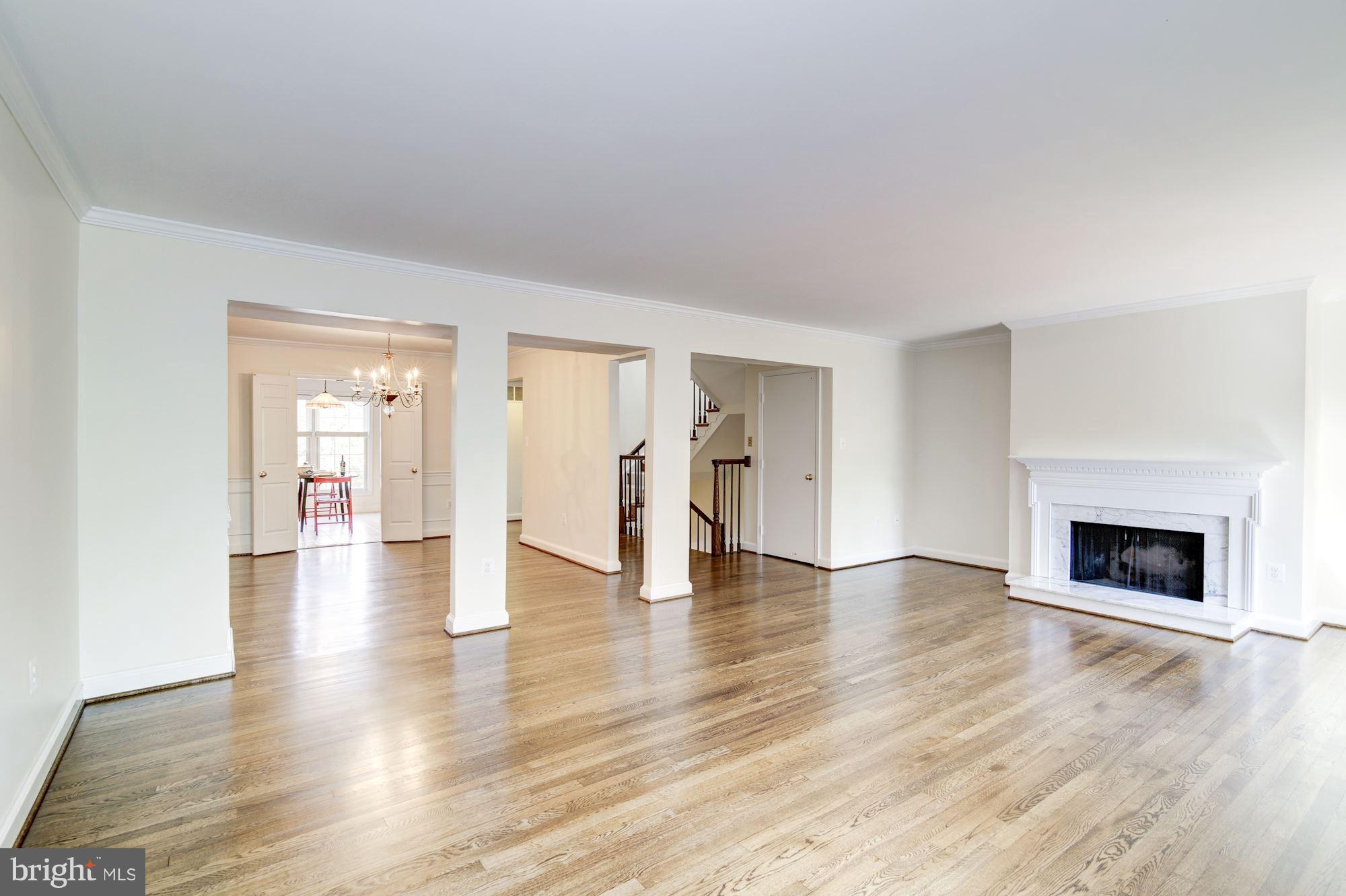 FOREST HILLS - Residential