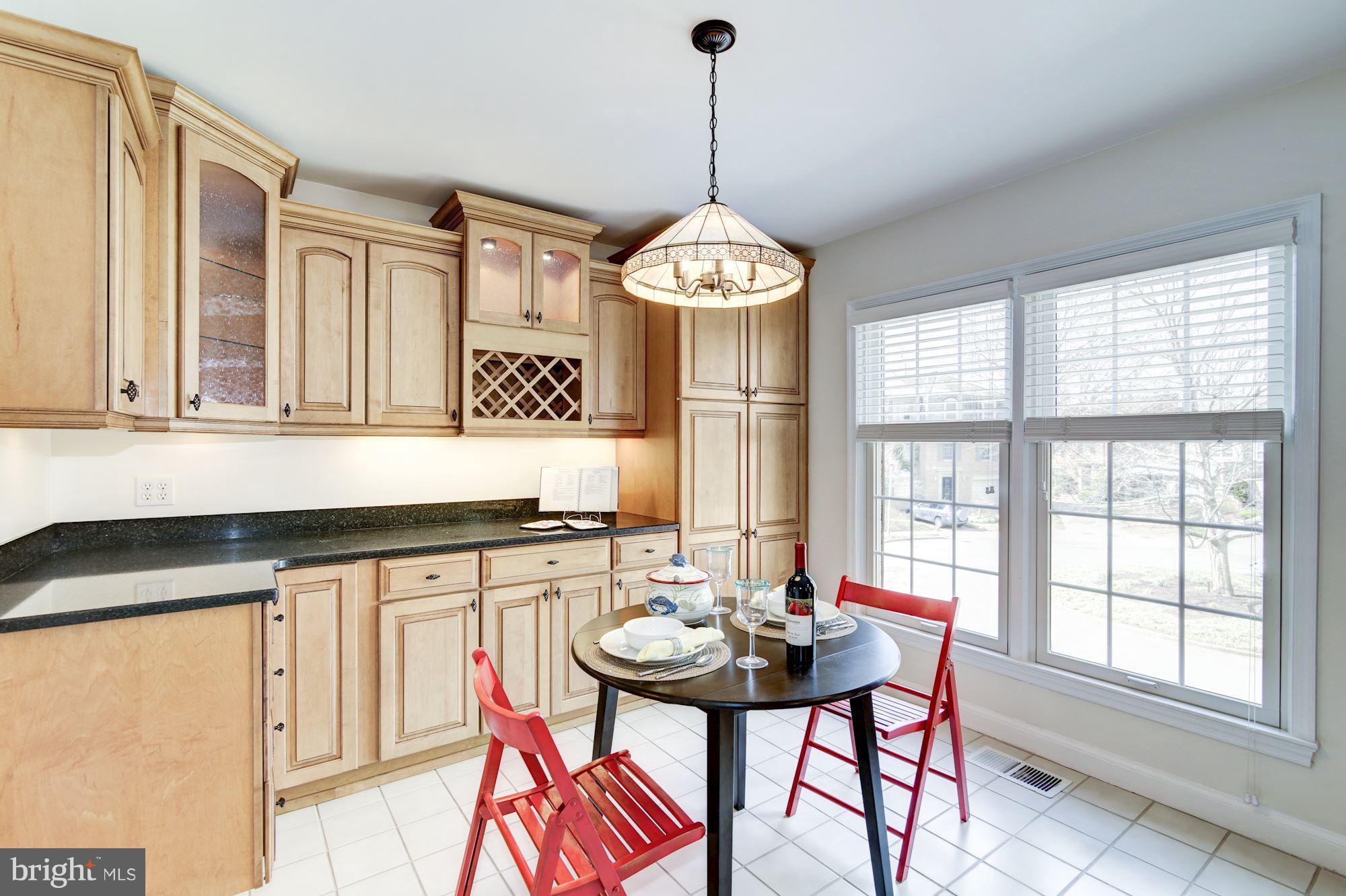 FOREST HILLS - Residential