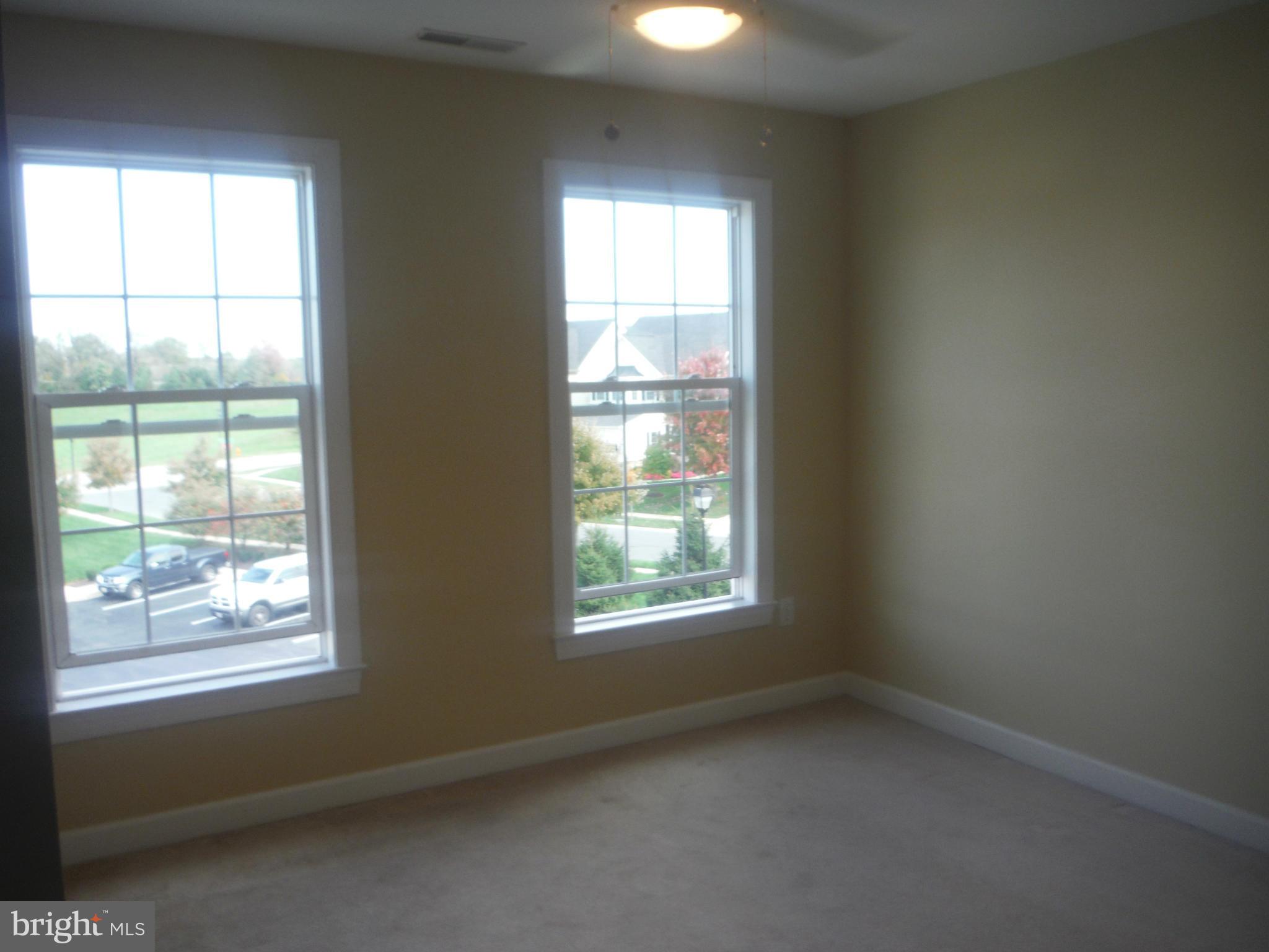 EMERSON - Residential