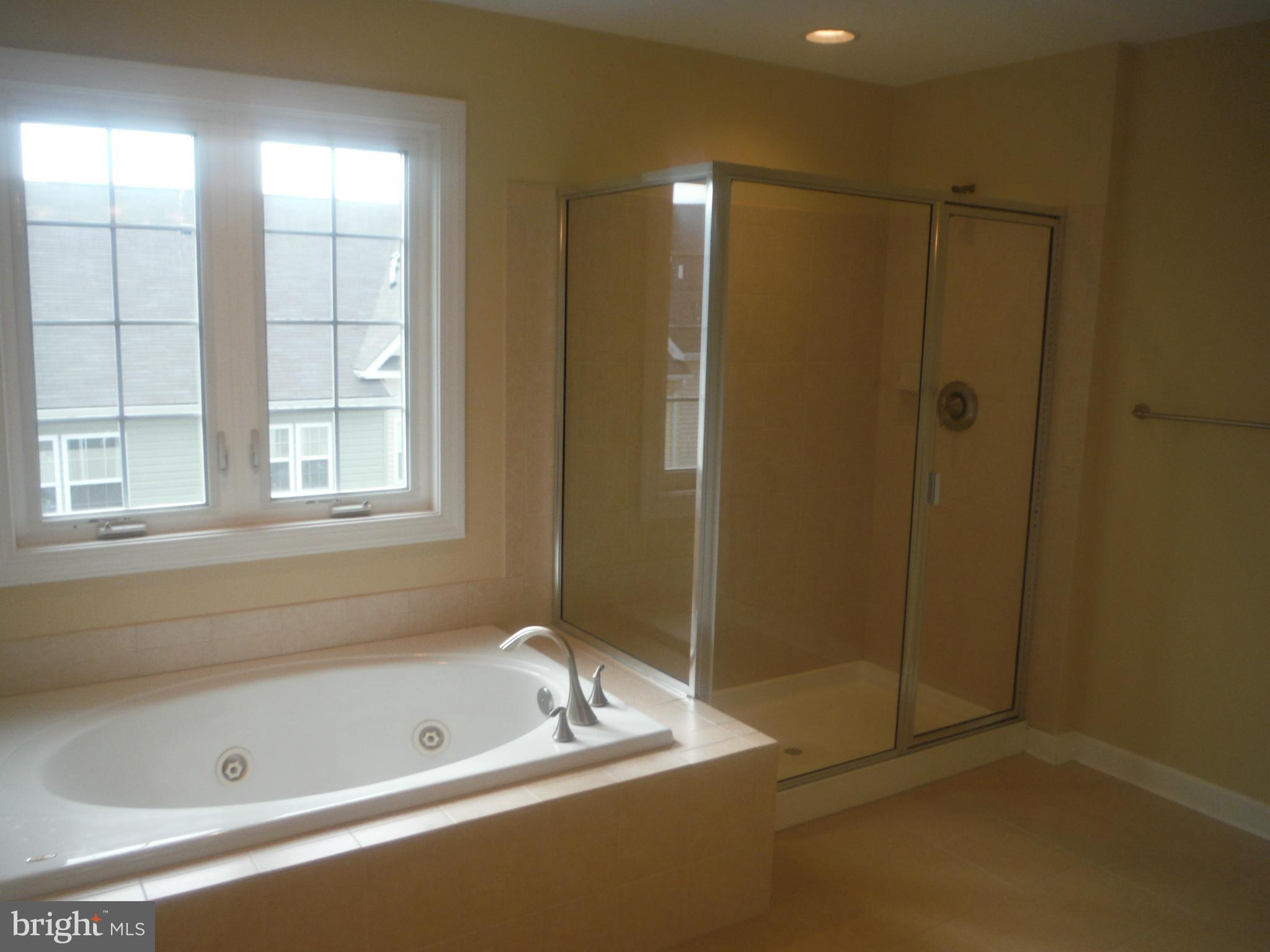 EMERSON - Residential