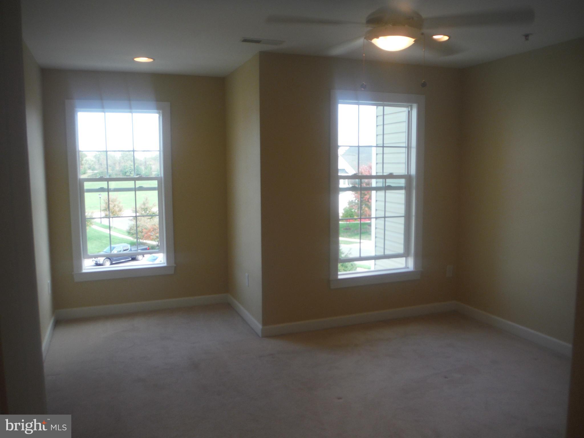 EMERSON - Residential