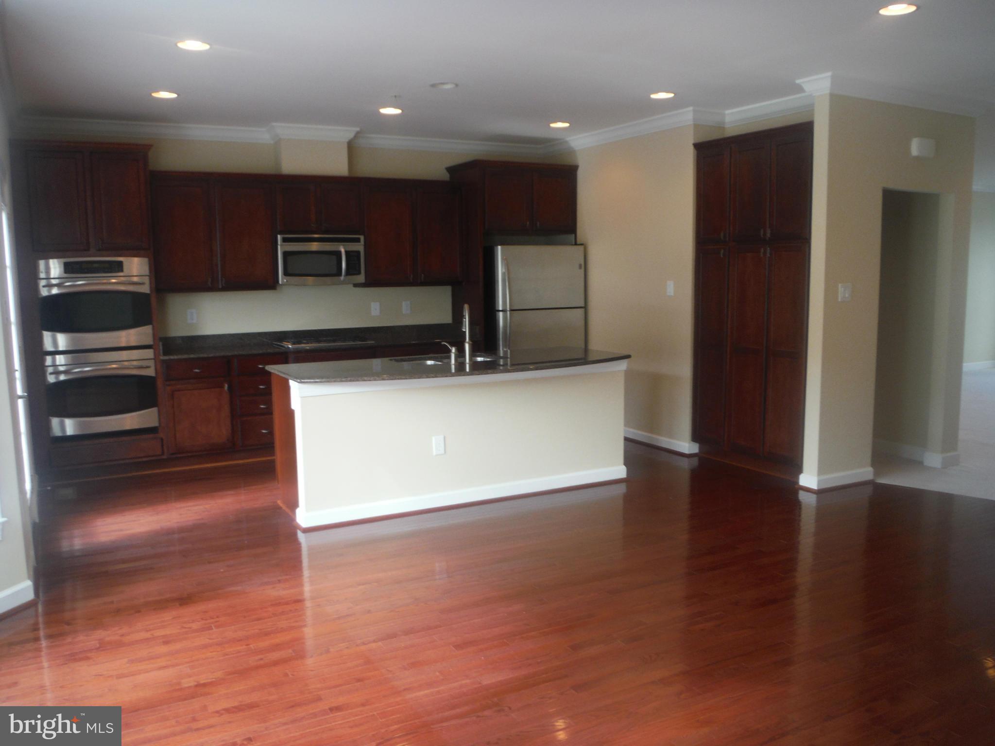 EMERSON - Residential