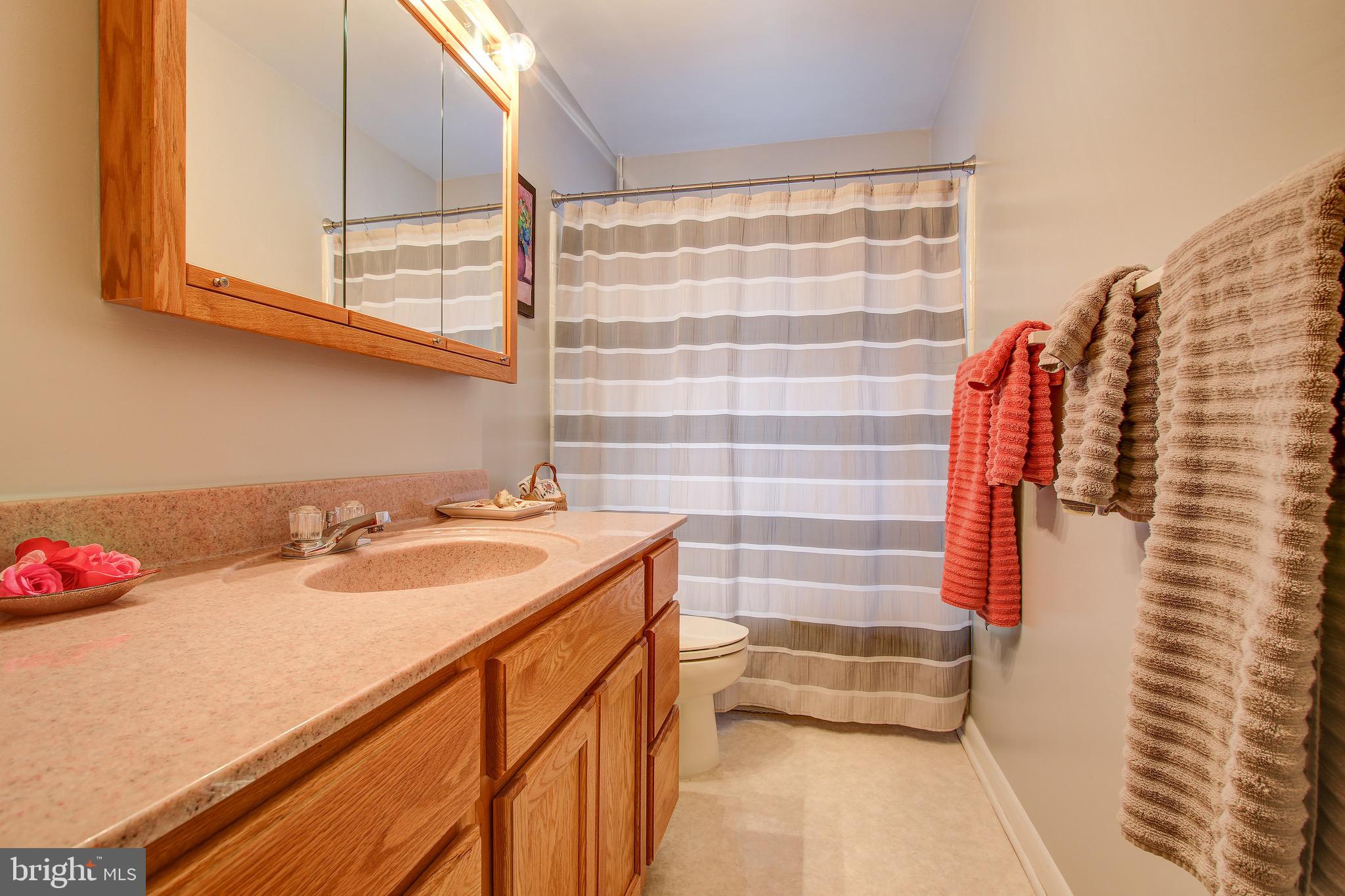 WESTBRIAR COUNTRY CLUB ESTATES - Residential