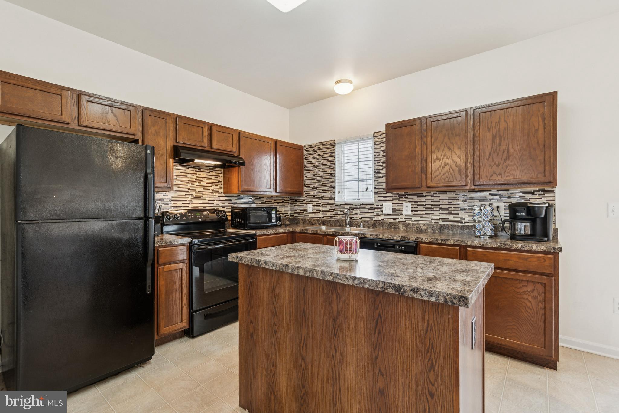 ST CHARLES SUB - SHEFFIELD - Residential