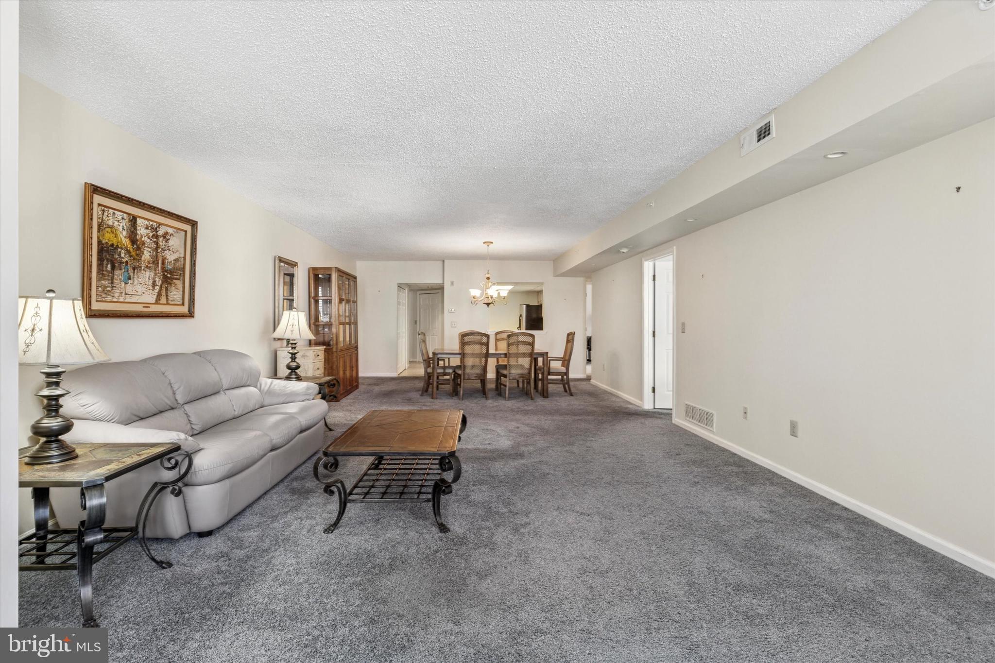 CENTENNIAL STATION - Residential