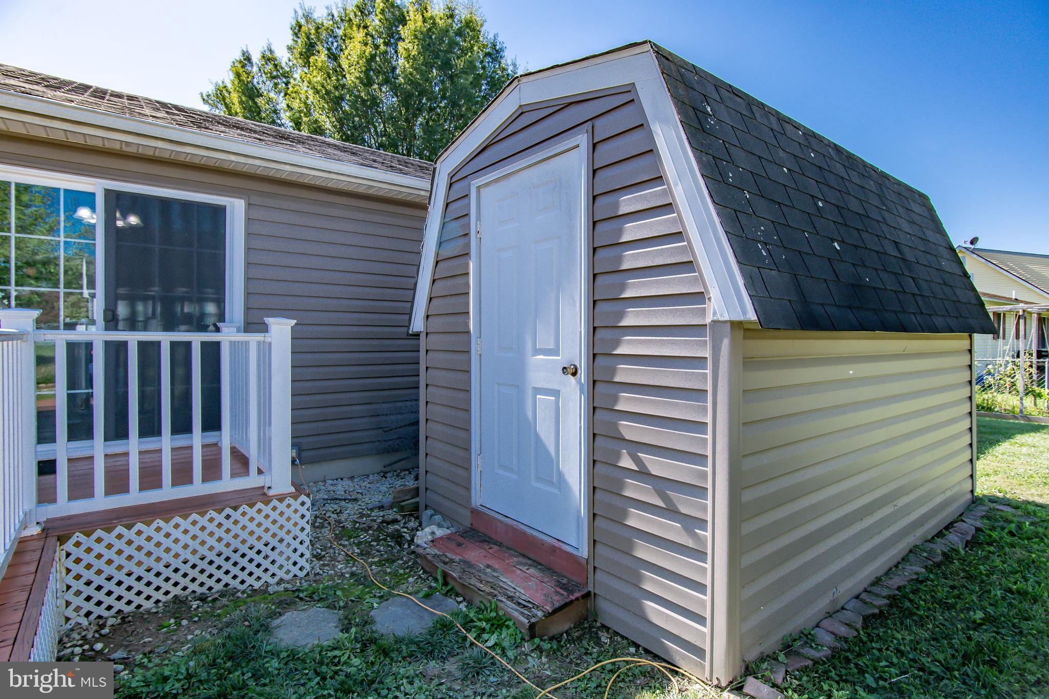 THE VILLAGE AT LAKESIDE - Residential