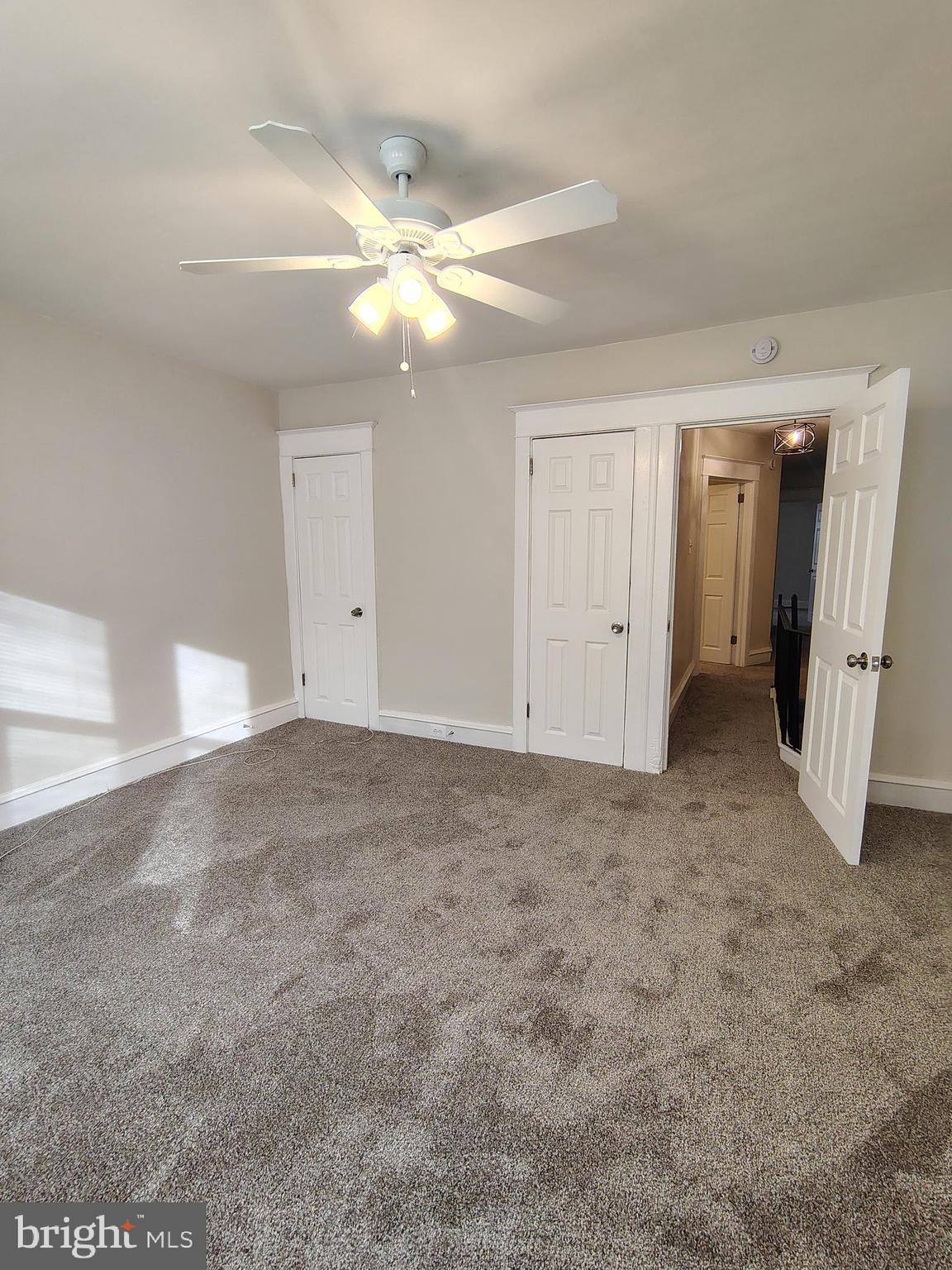 LAWNCREST - Residential